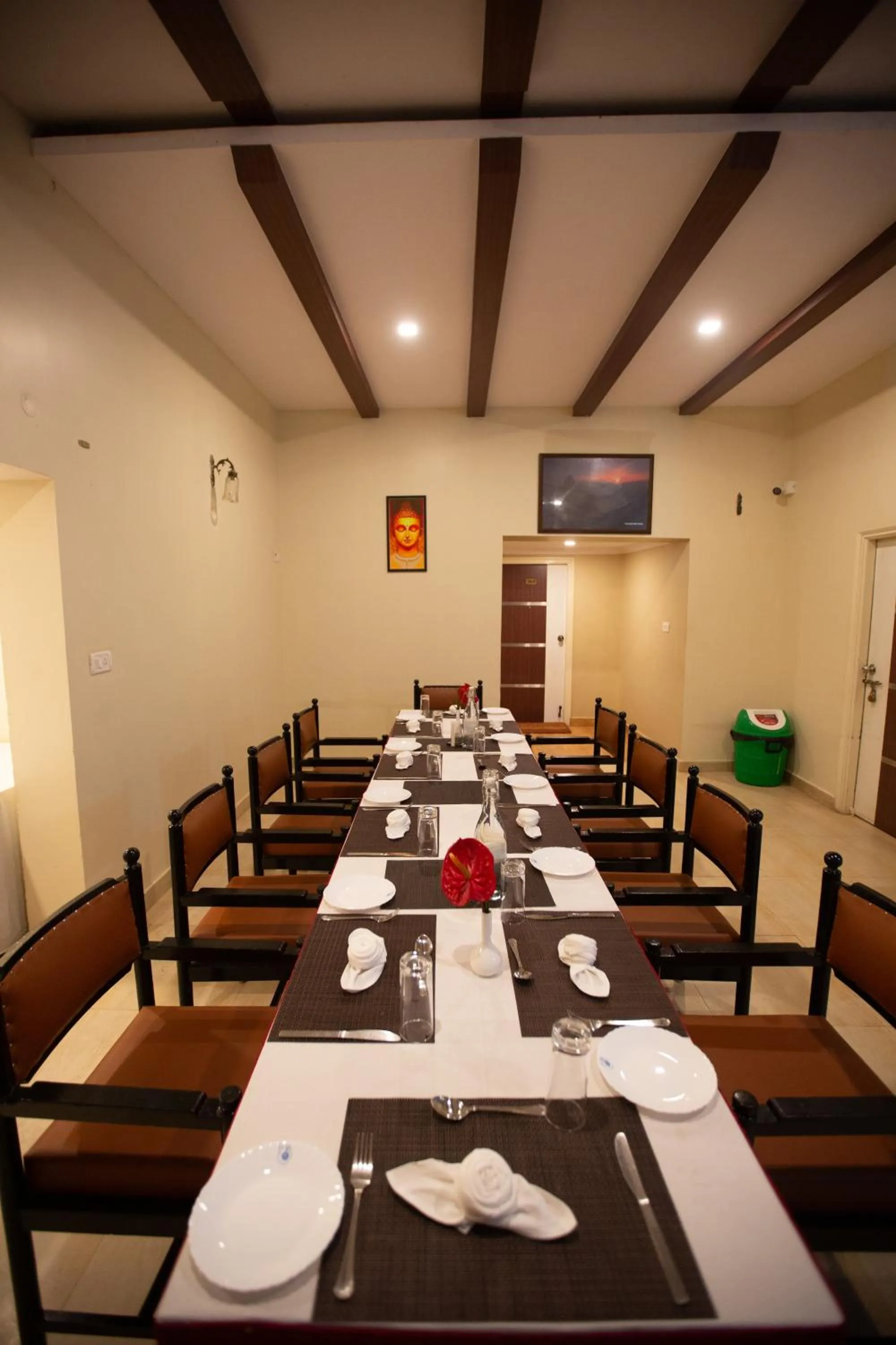 Living room in KSTDC Hotel Mayura Valley View Madikeri