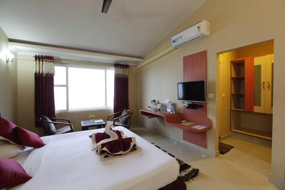 Deluxe Double Room in KSTDC Hotel Mayura Valley View Madikeri