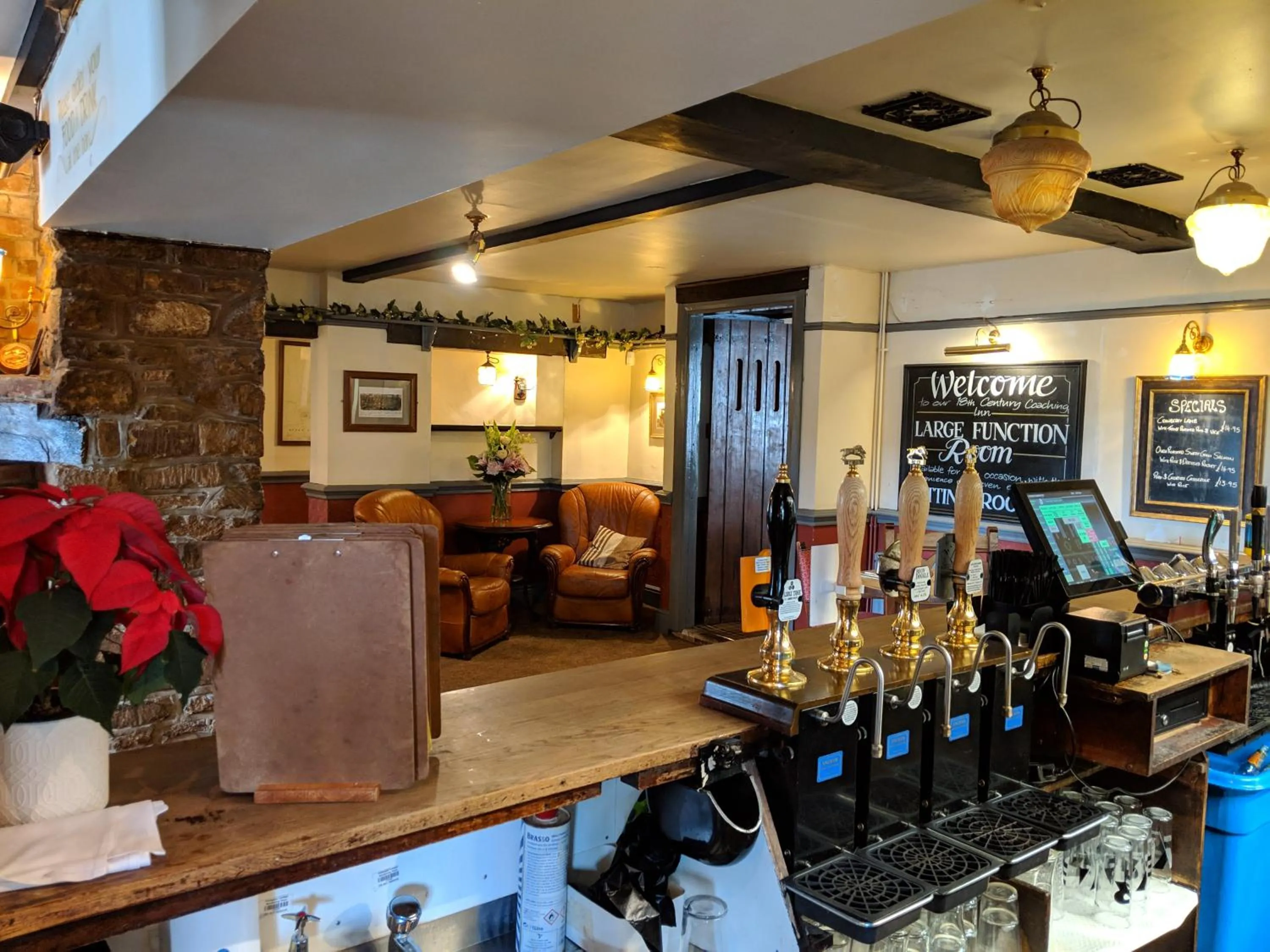 Restaurant/places to eat in Sparkford Inn