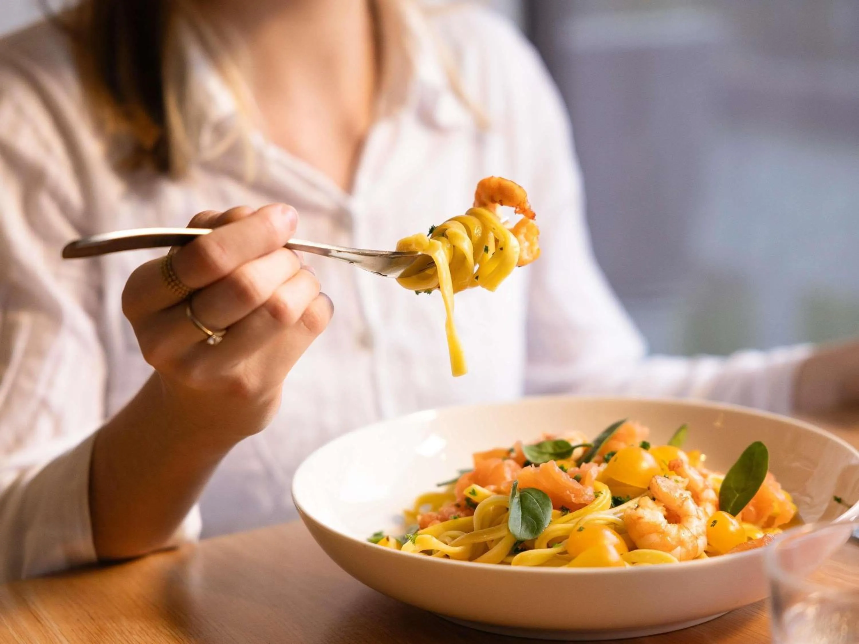 Restaurant/places to eat in Novotel Brussels Airport