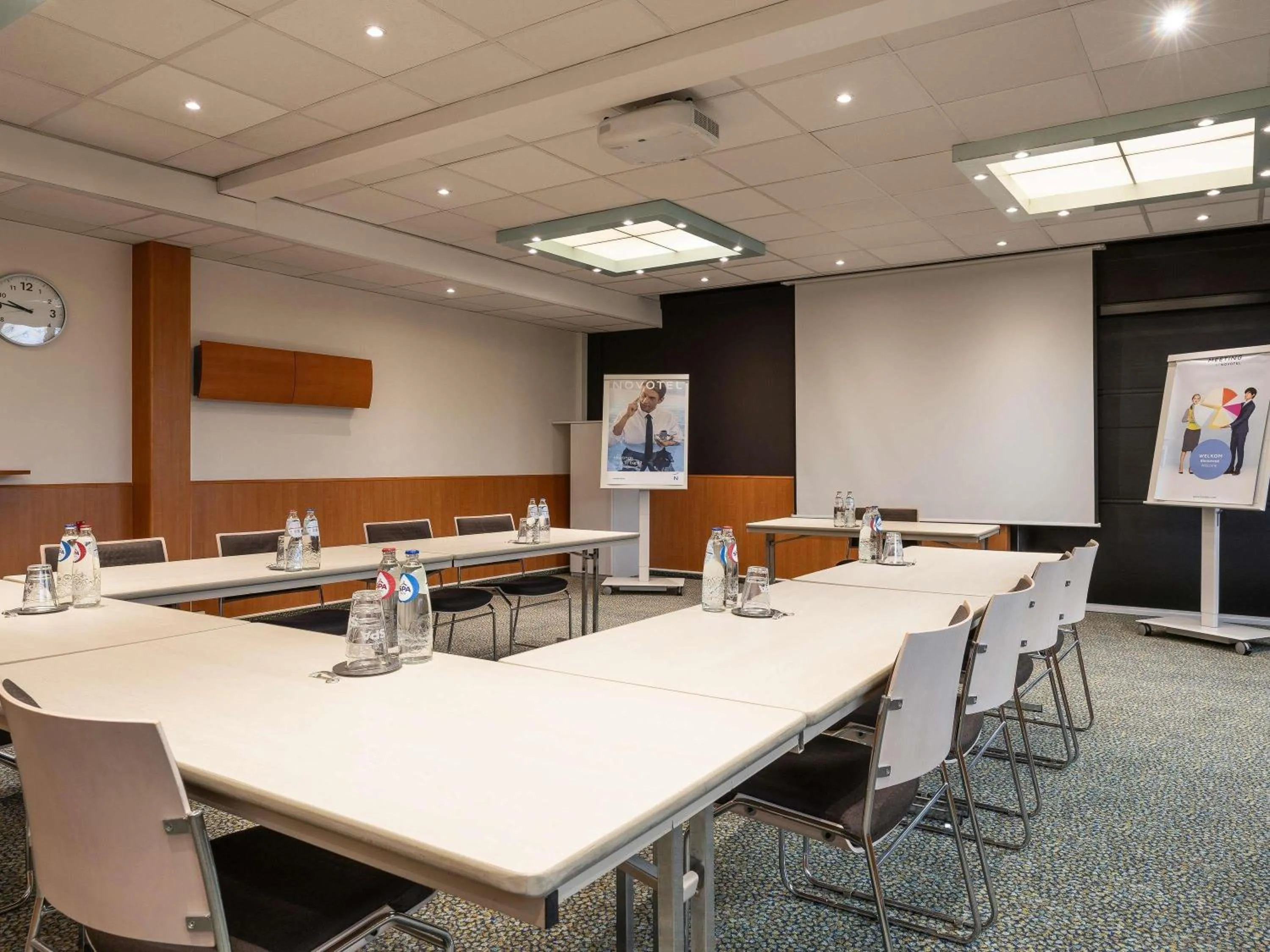 Meeting/conference room in Novotel Brussels Airport