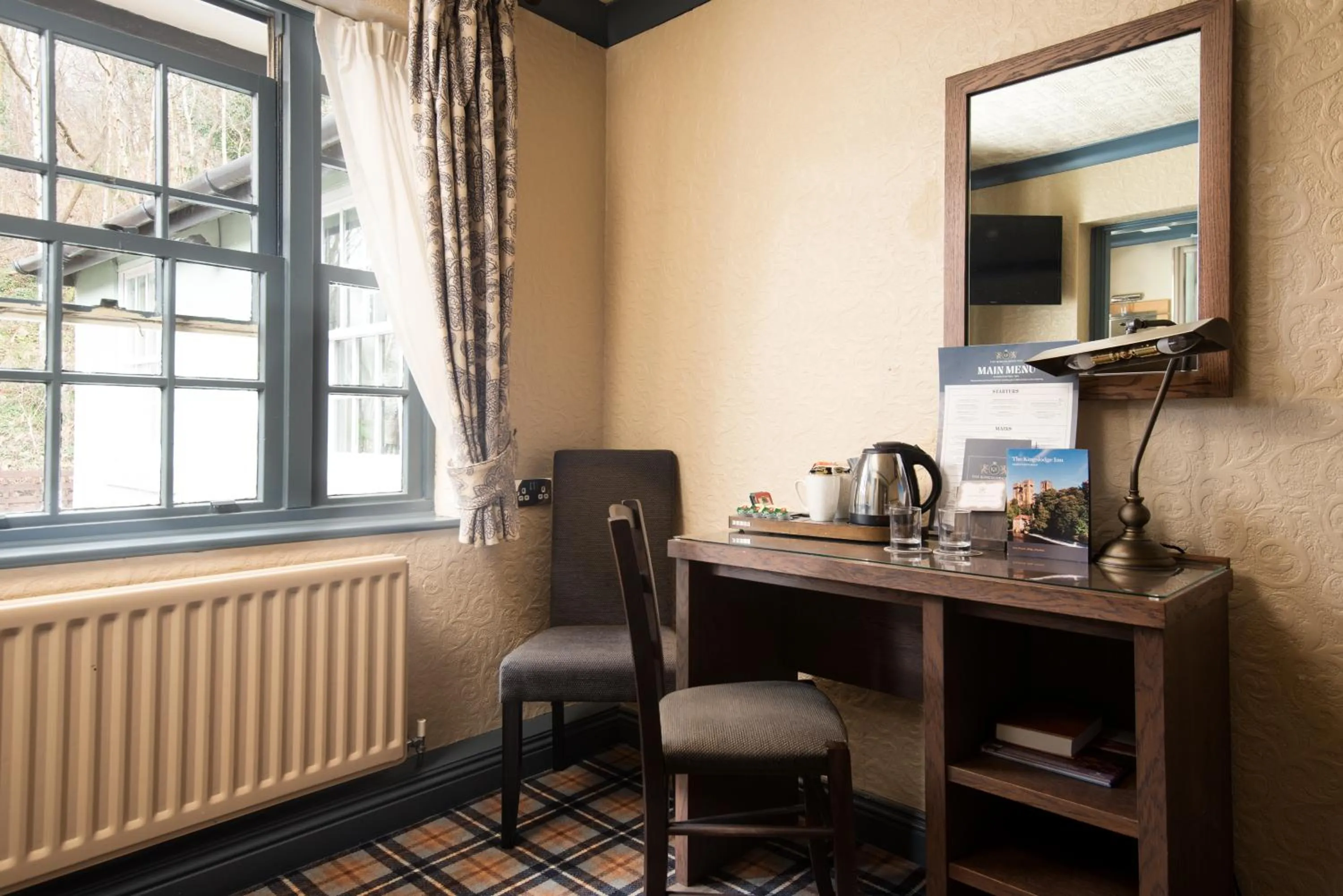 Coffee/tea facilities in The Kingslodge Inn - The Inn Collection Group