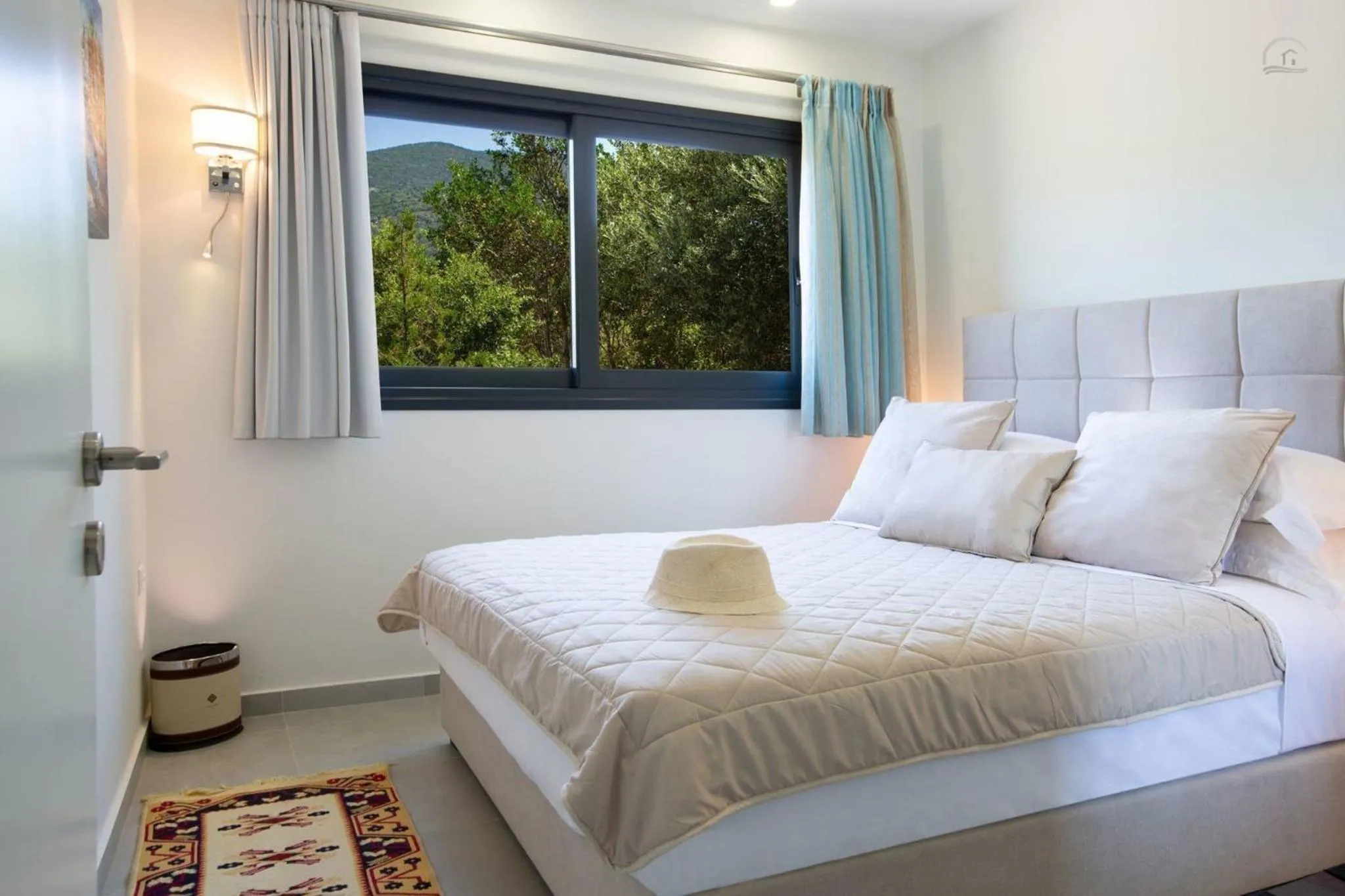 Photo of the whole room, Bed in Villa Del Mar