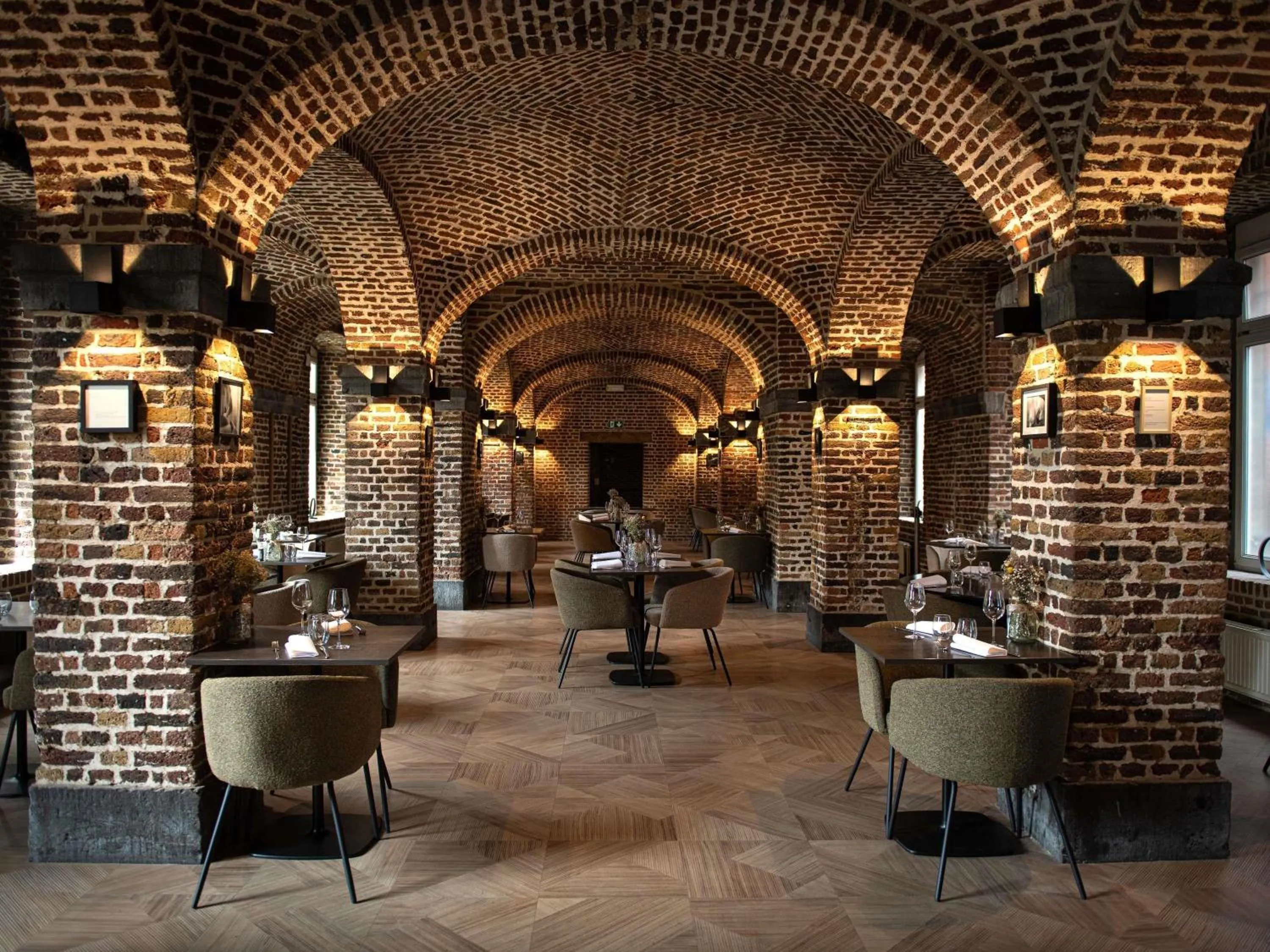 Restaurant/places to eat in Mercure Liege City Centre