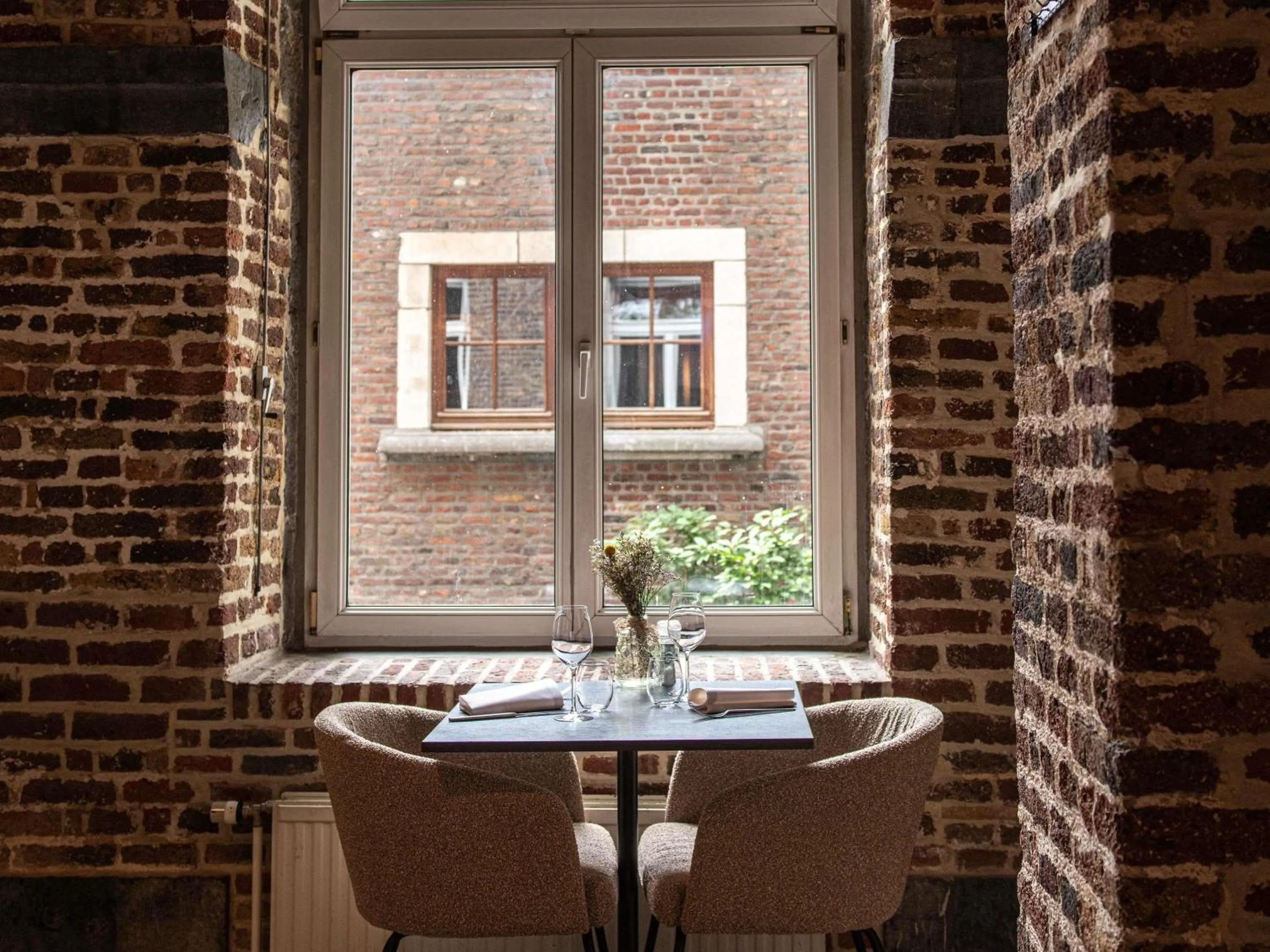 Restaurant/places to eat in Mercure Liege City Centre