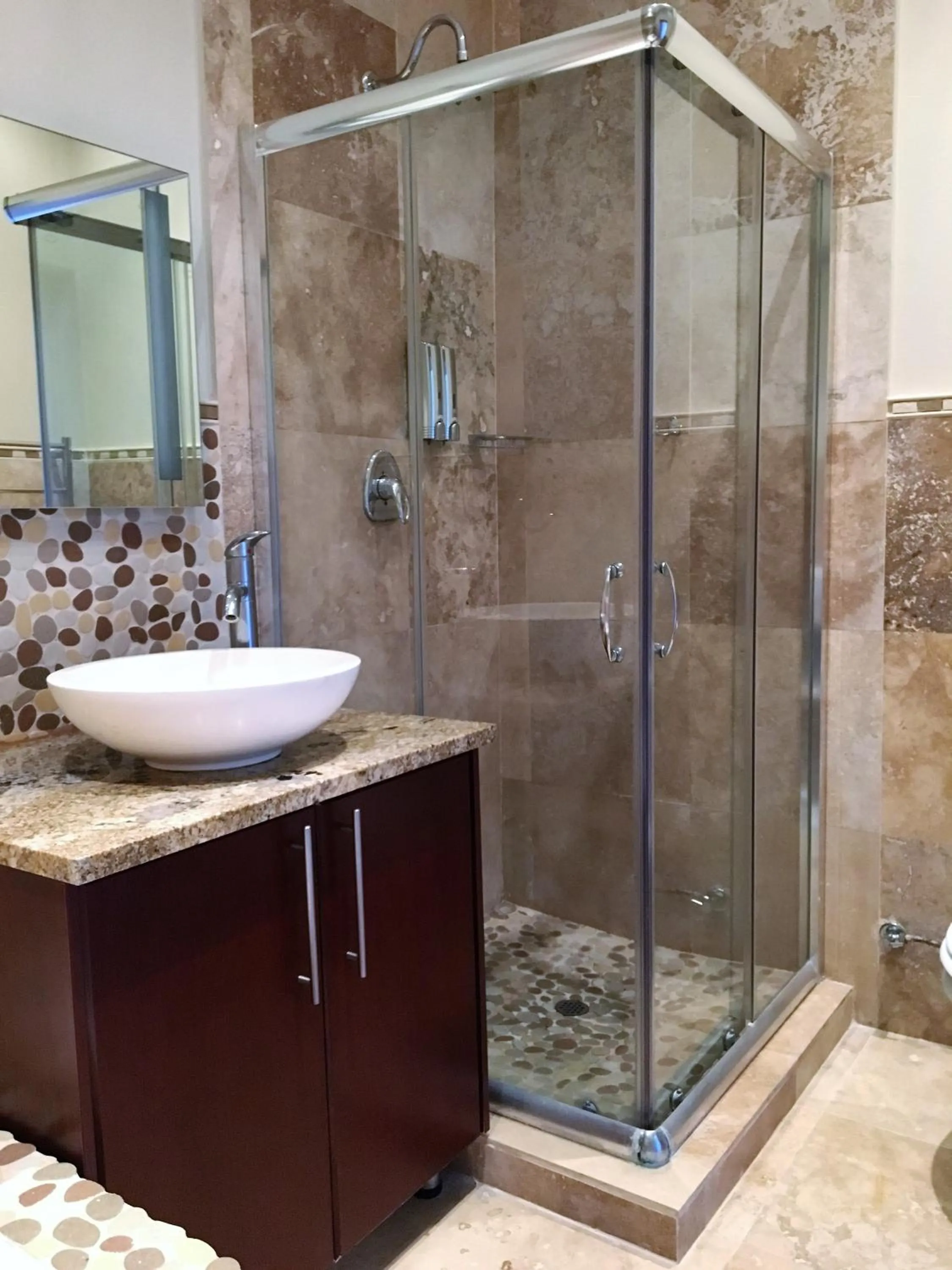 Shower in Marine 5 Boutique Hotel