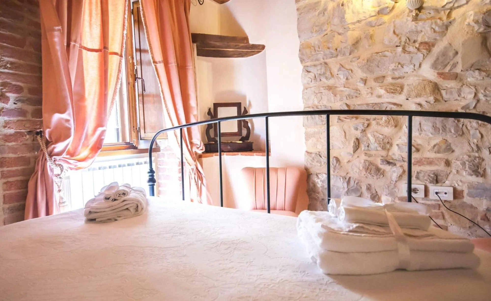 Bedroom, Bed in B&B Antica Gabella