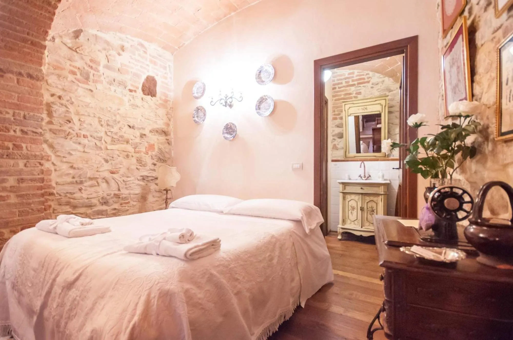 Photo of the whole room, Bed in B&B Antica Gabella