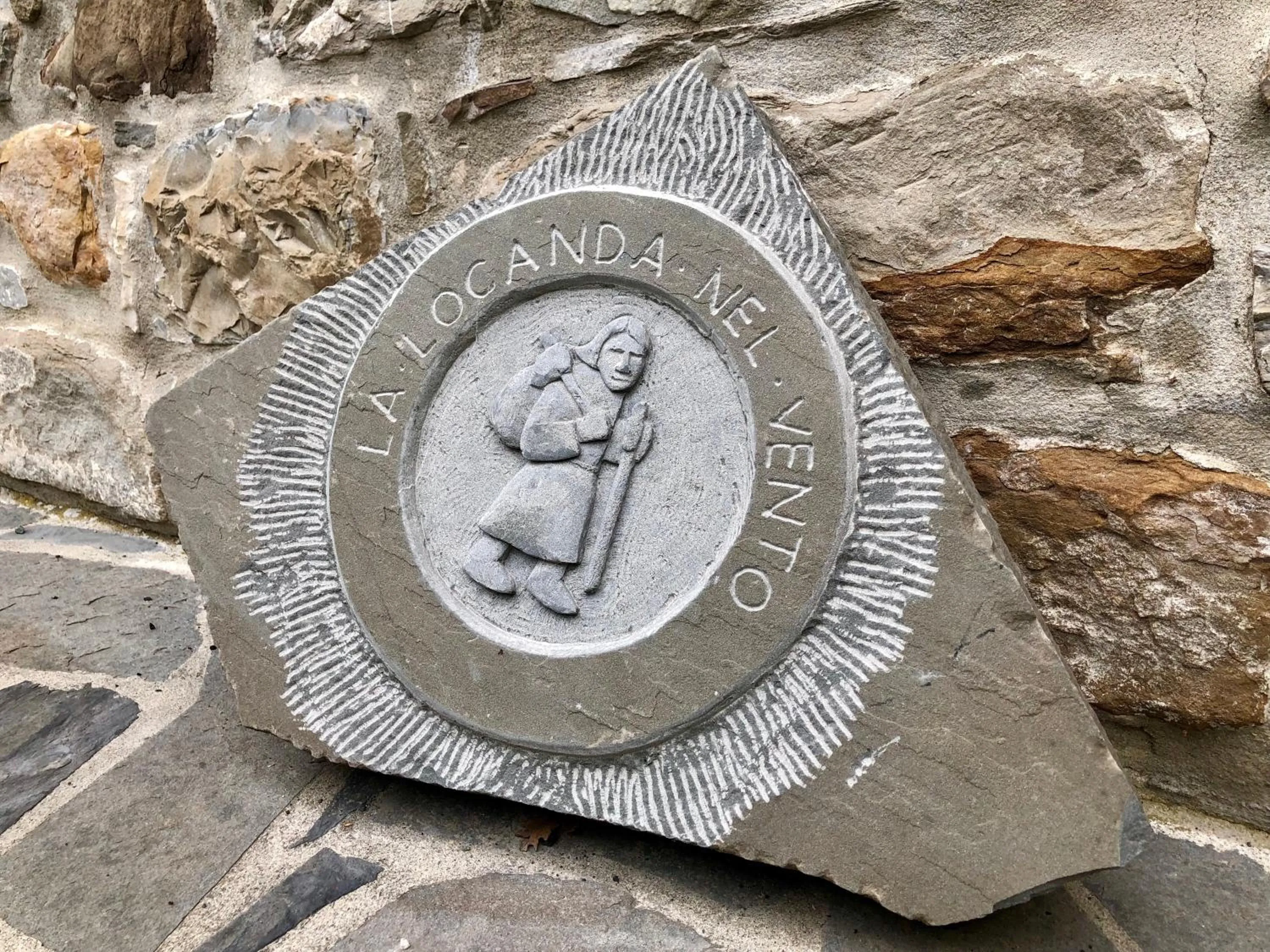 Logo/Certificate/Sign in La Locanda nel vento