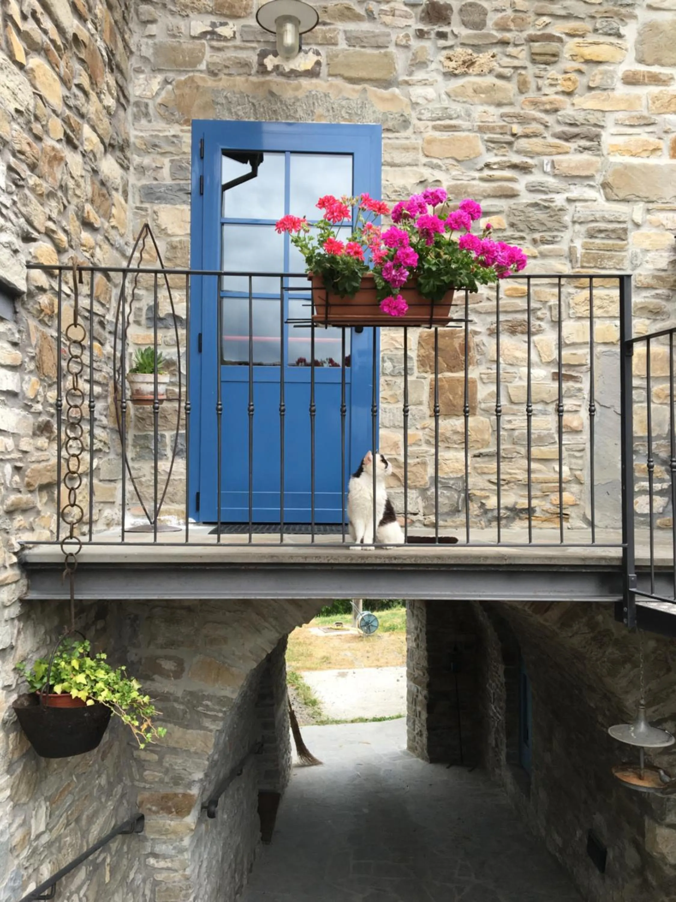 Facade/entrance in La Locanda nel vento