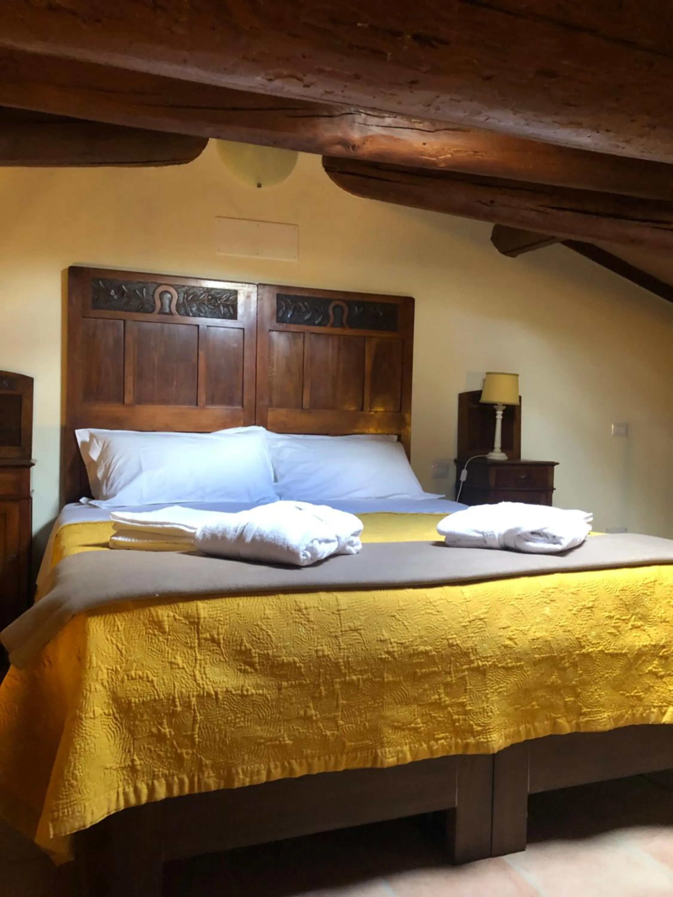 Bedroom in La Locanda nel vento