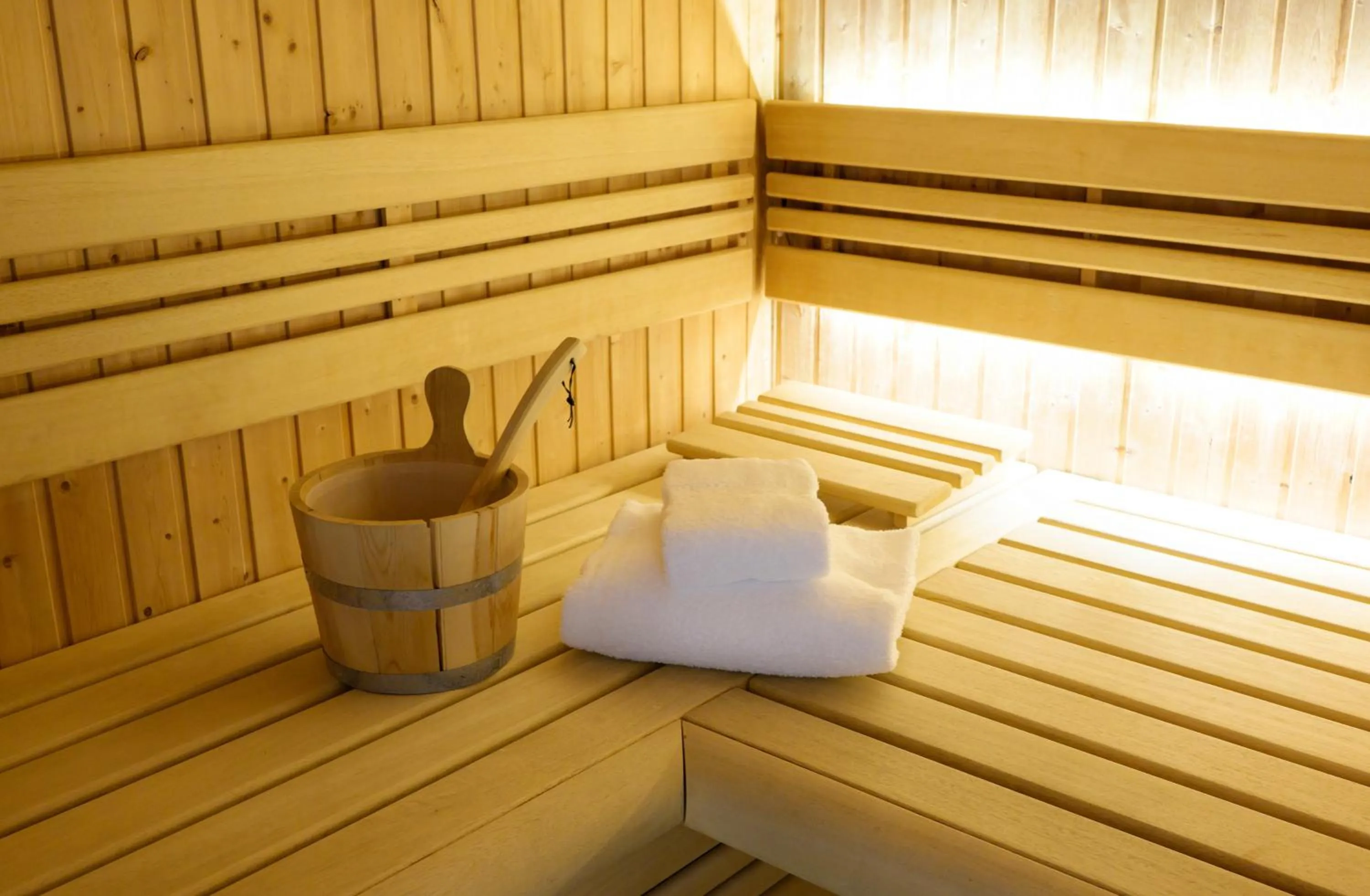 Sauna in DoubleTree By Hilton Brussels City