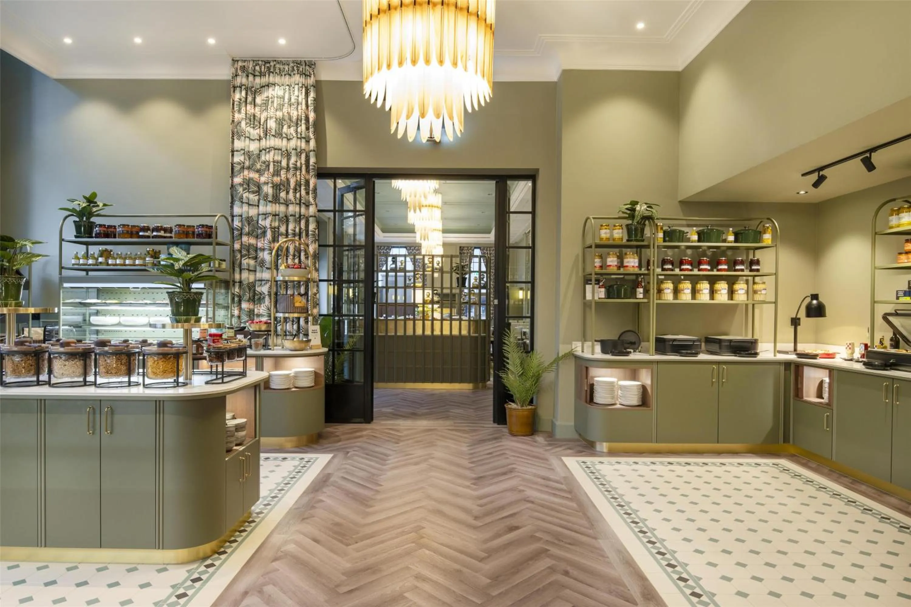 Restaurant/places to eat in DoubleTree By Hilton Brussels City