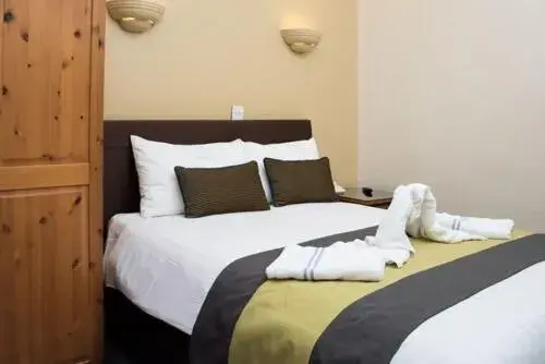 Double Room in Rose Court Hotel Double Room in Rose Court Hotel