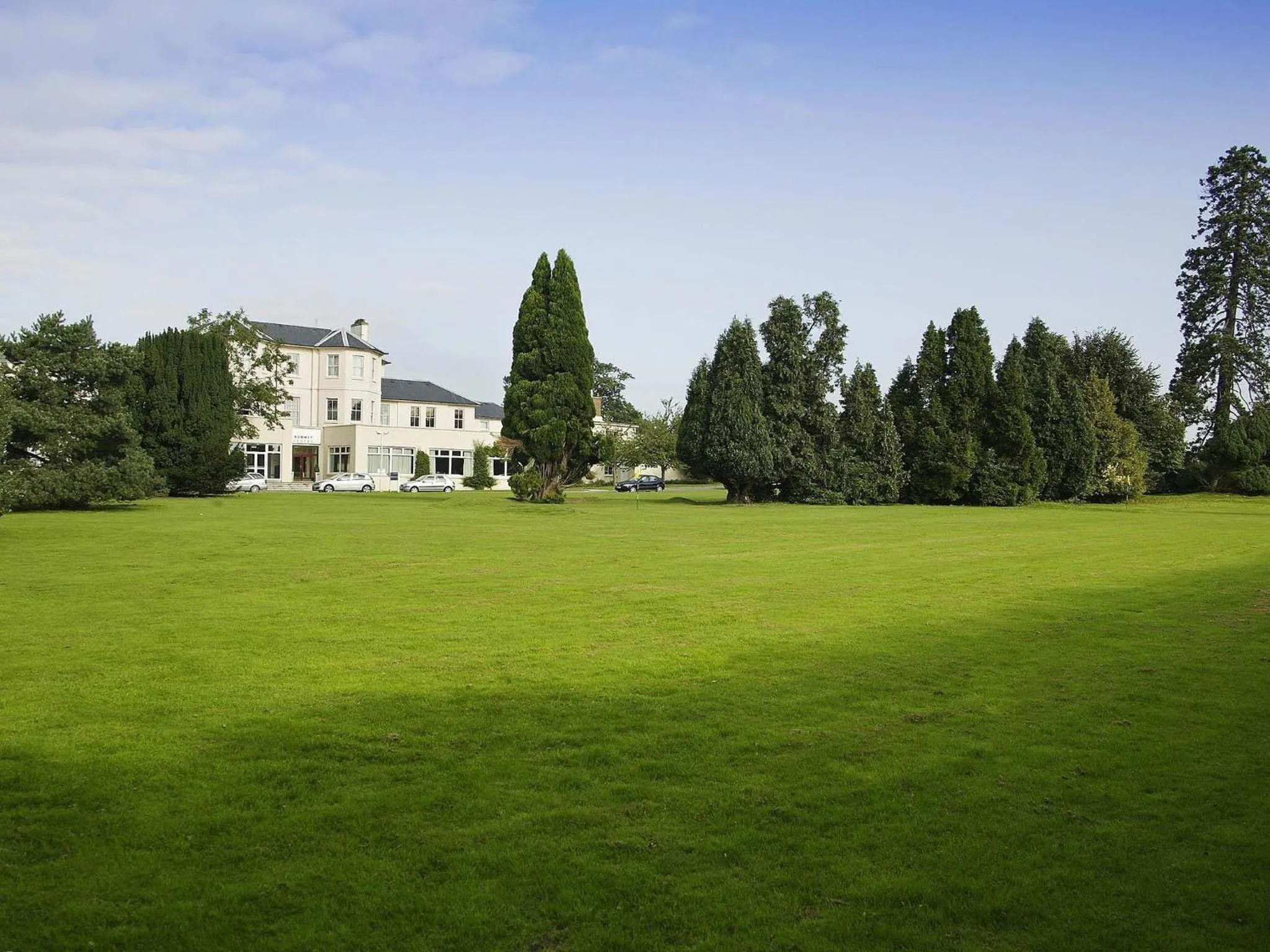 Property building in Mercure Maidstone Great Danes Hotel