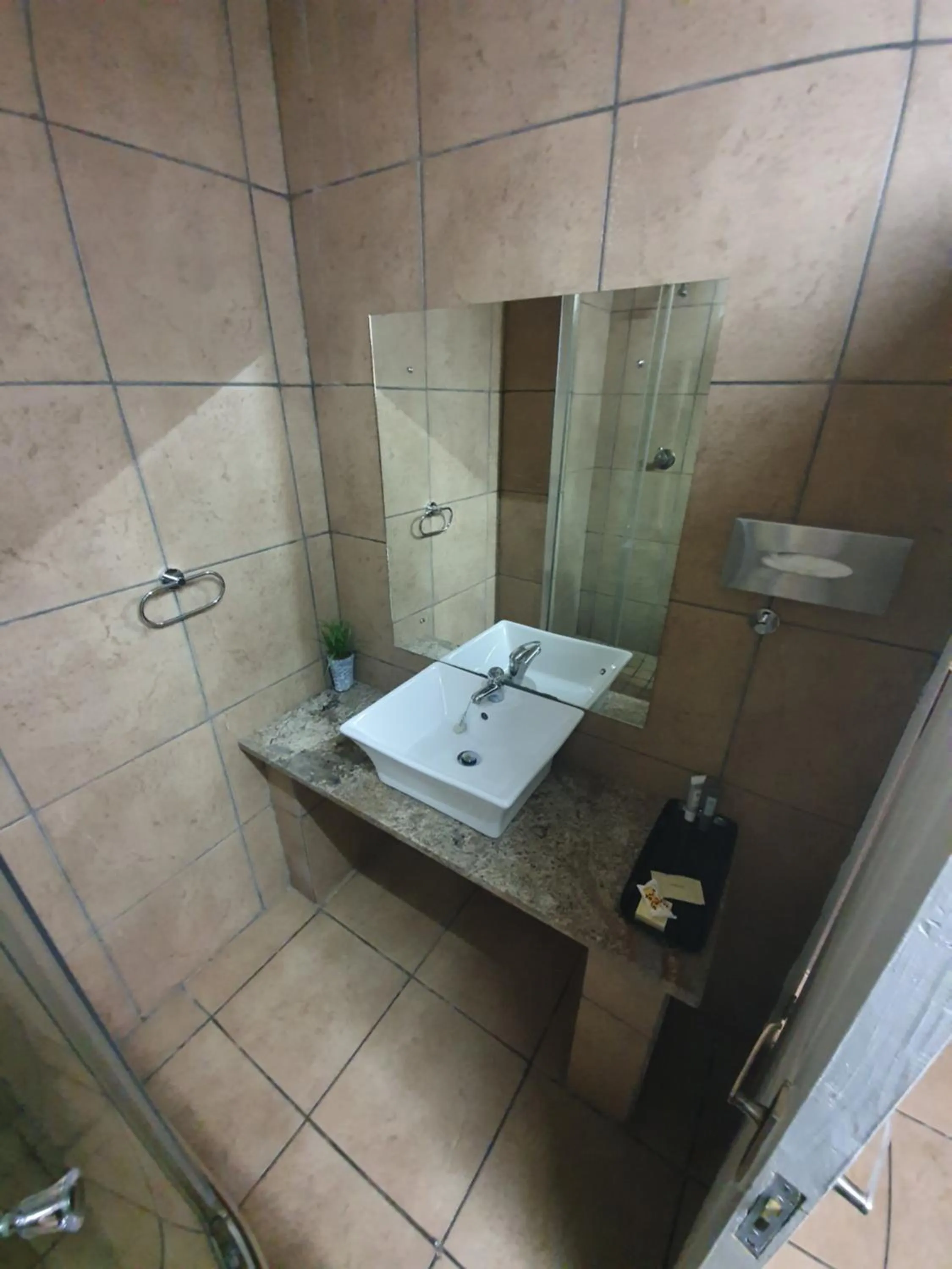 Bathroom in Leach Lodge