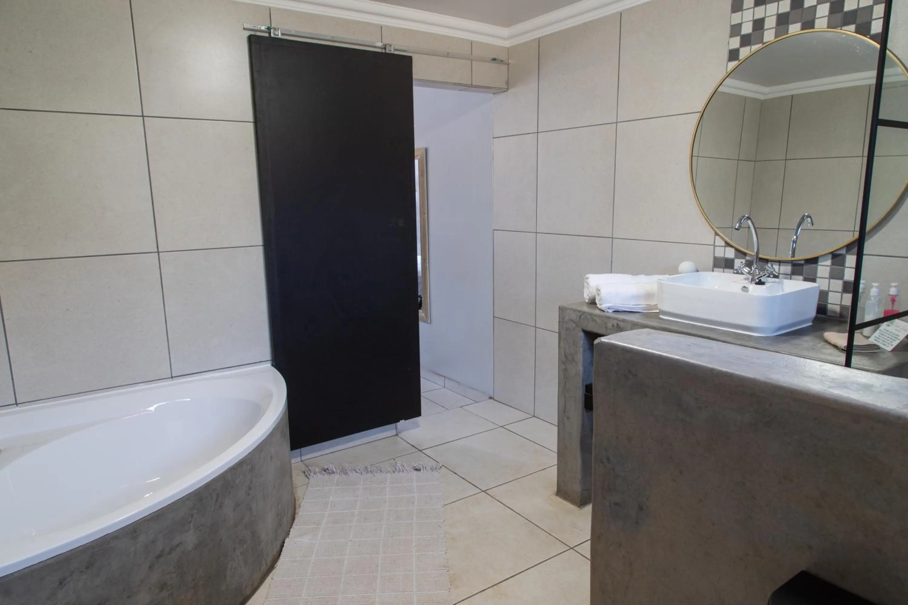 Bathroom in Leach Lodge