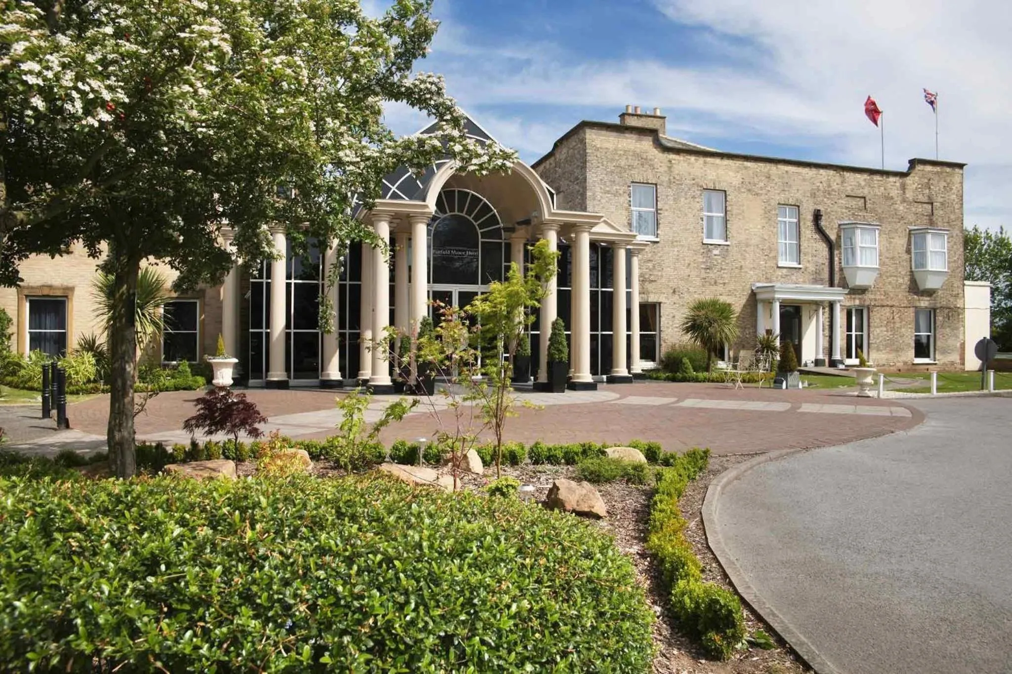 Property building in Mercure York Fairfield Manor Hotel