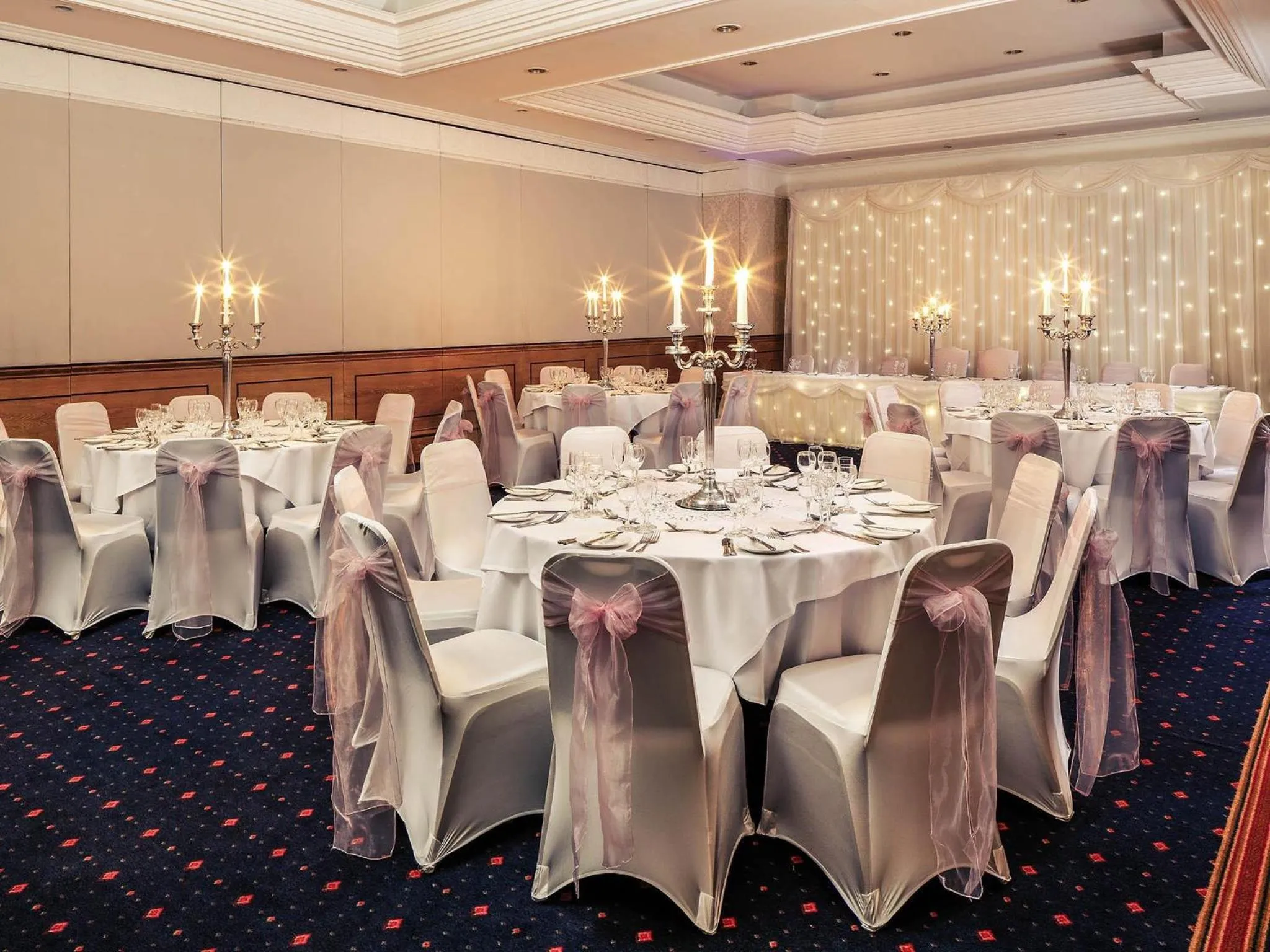 wedding in Mercure York Fairfield Manor Hotel