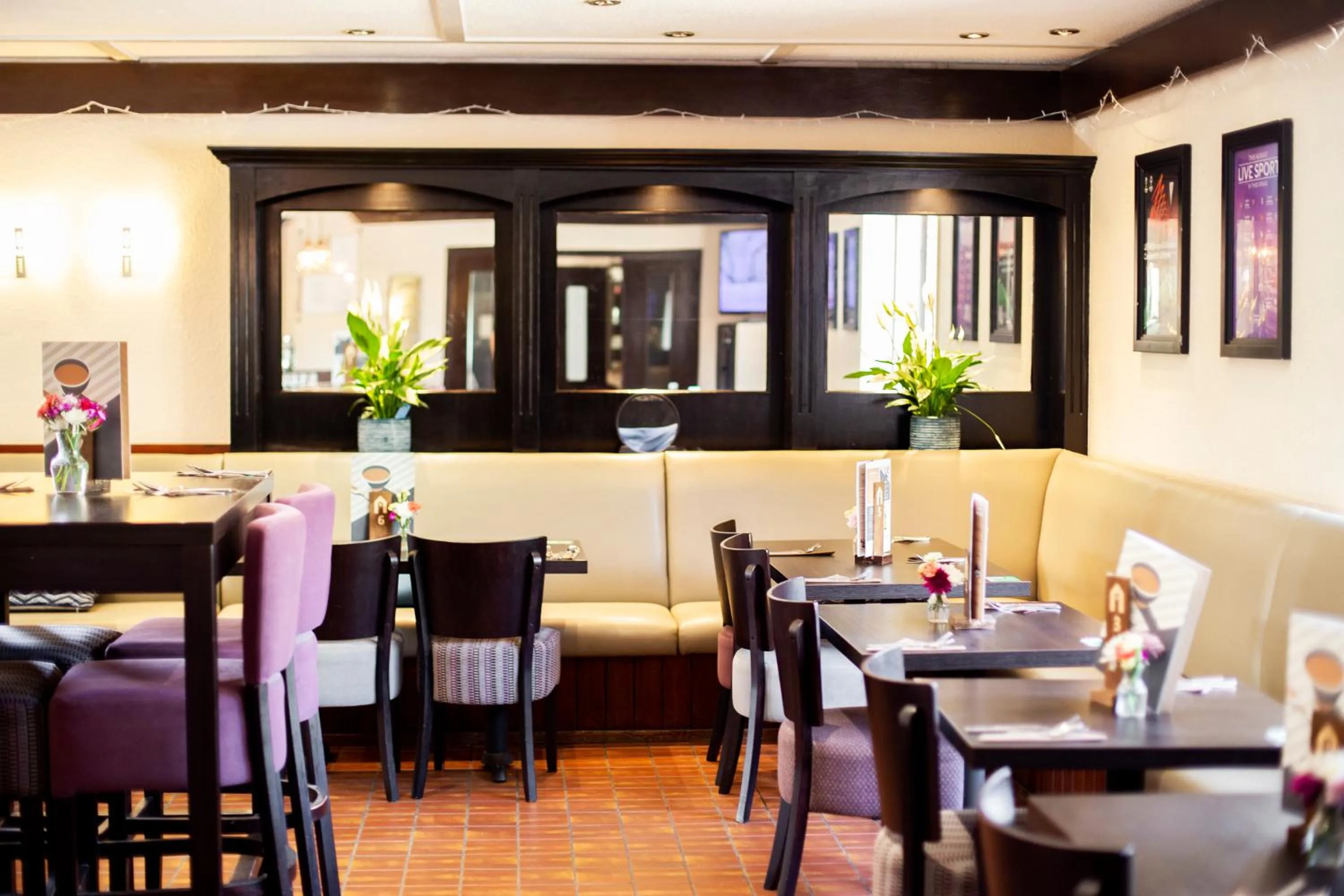 Restaurant/places to eat in Campanile Milton Keynes - Fenny Stratford