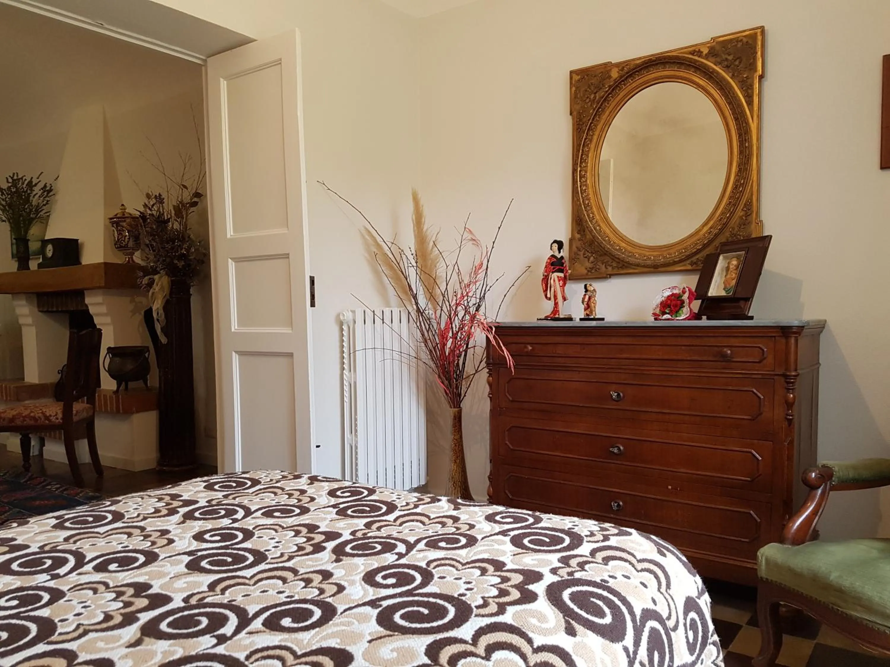 Bedroom, Bed in Se mi vuoi lasciare