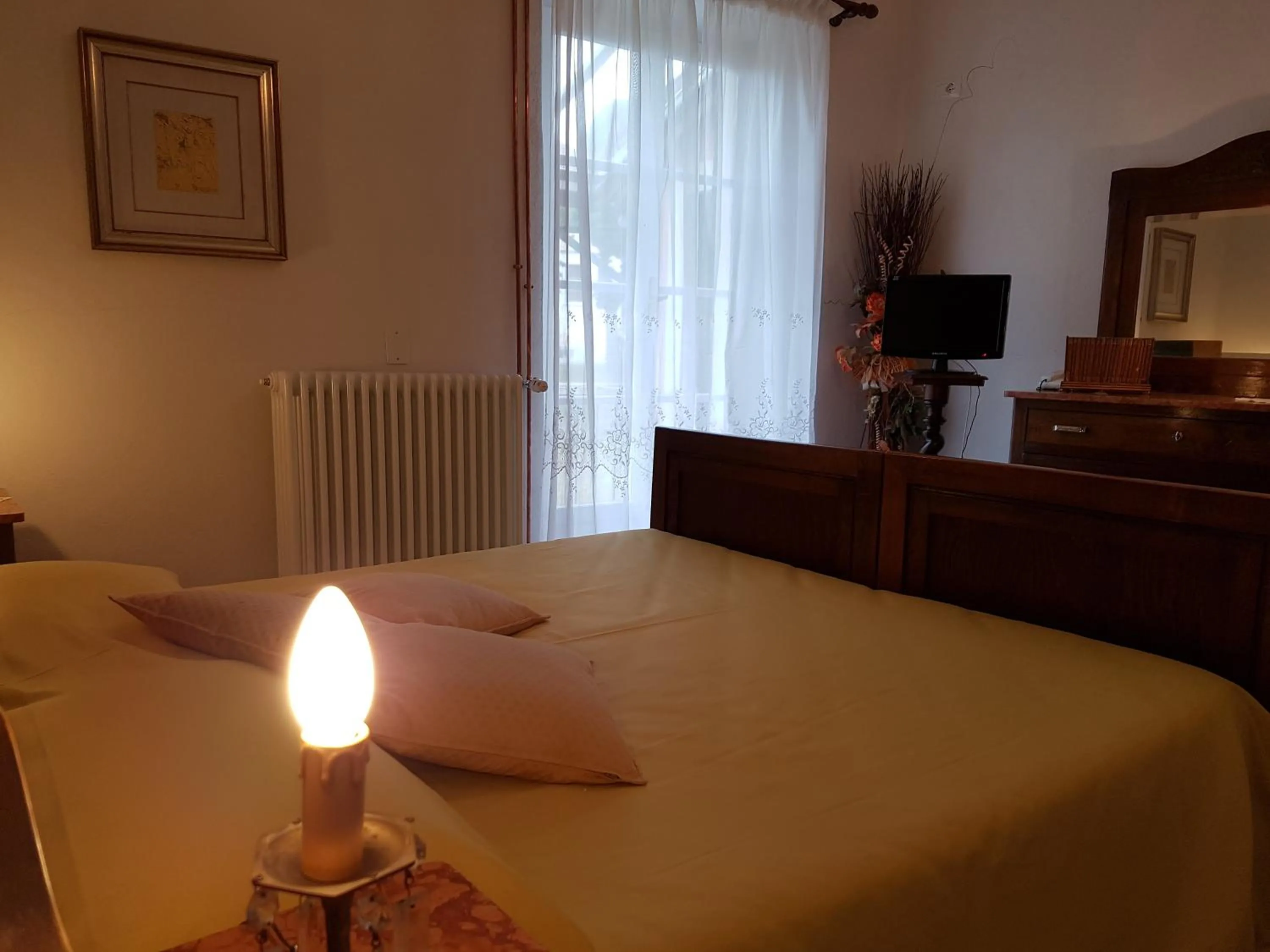 Bedroom, Bed in Se mi vuoi lasciare