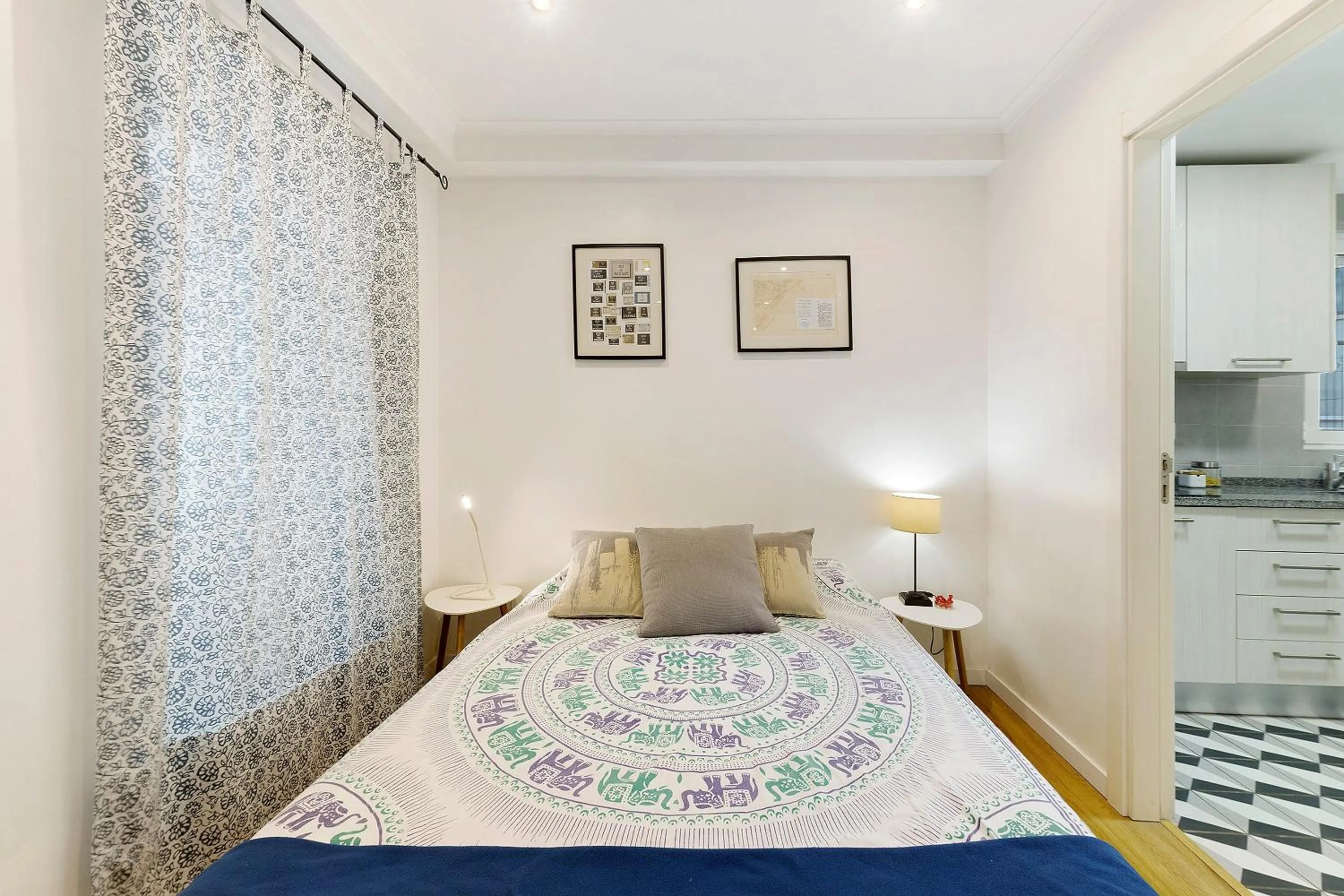 Living room, Bed in Apartamento Sapato