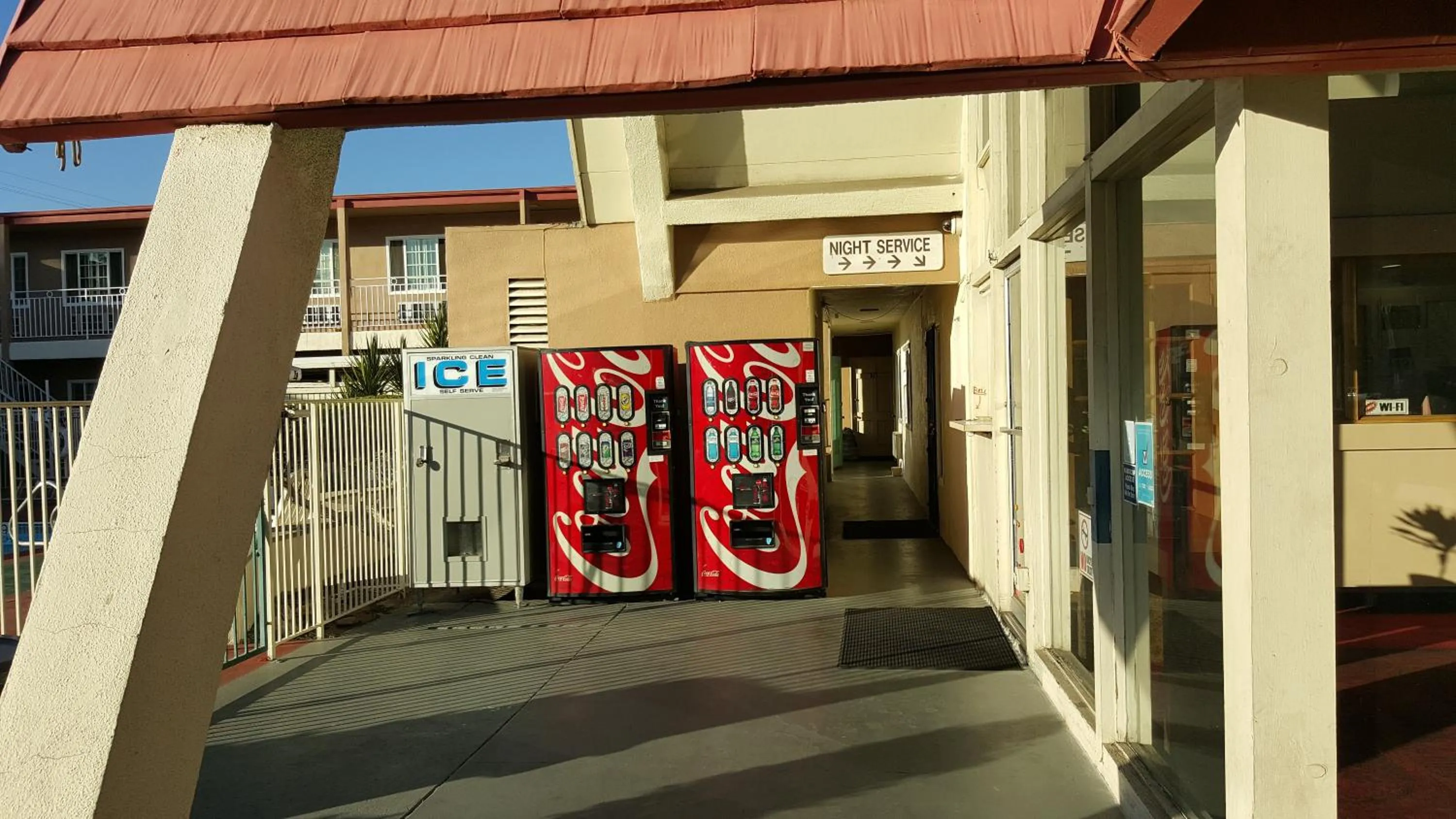 Non alcoholic drinks in Willow Tree Lodge