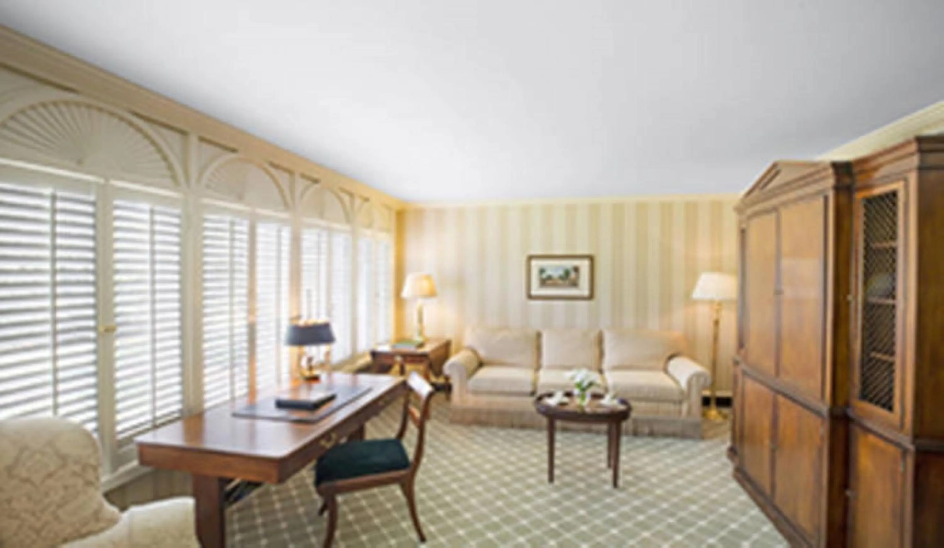 Living room in Williamsburg Inn, an official Colonial Williamsburg Hotel