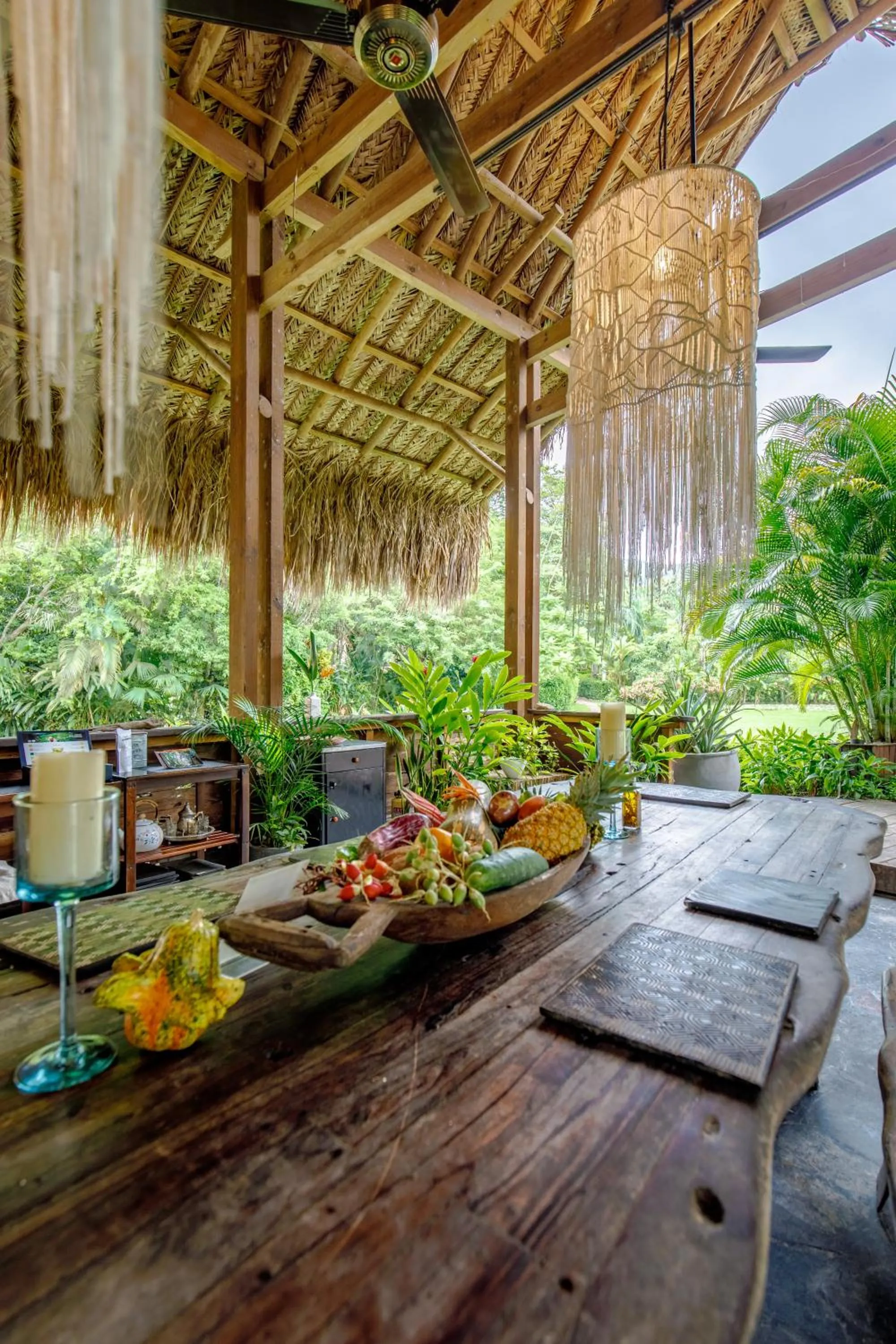 Restaurant/places to eat in ONE Santuario Natural