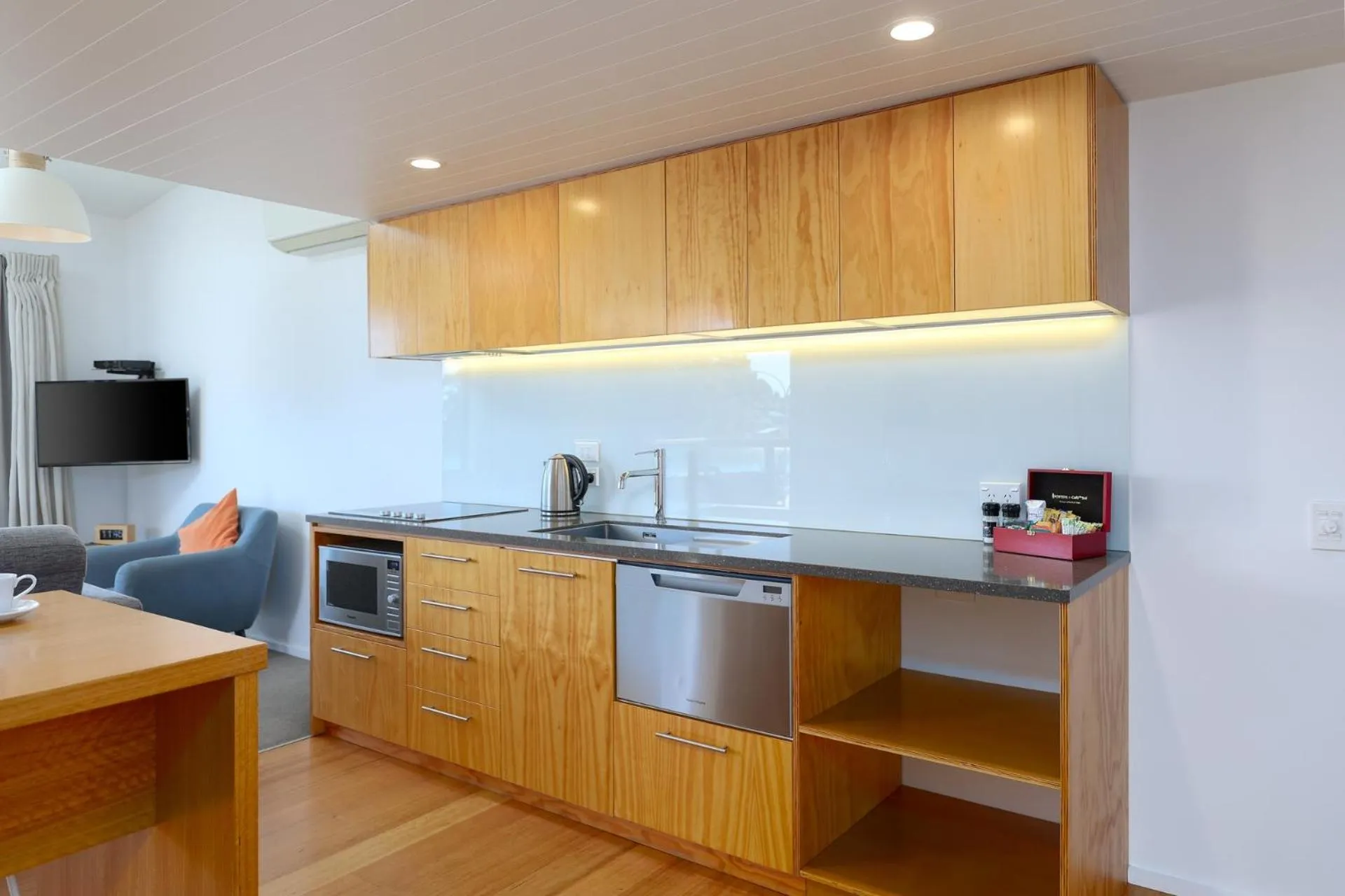 Kitchen or kitchenette in Kaiteriteri Recreation Reserve Apartments