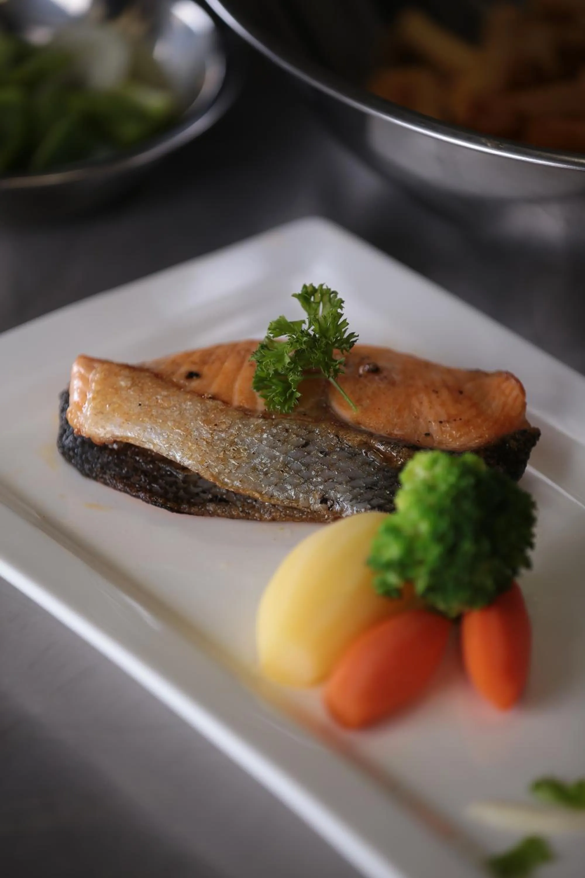 Restaurant/places to eat in Imperial Riverbank Hotel Kuching