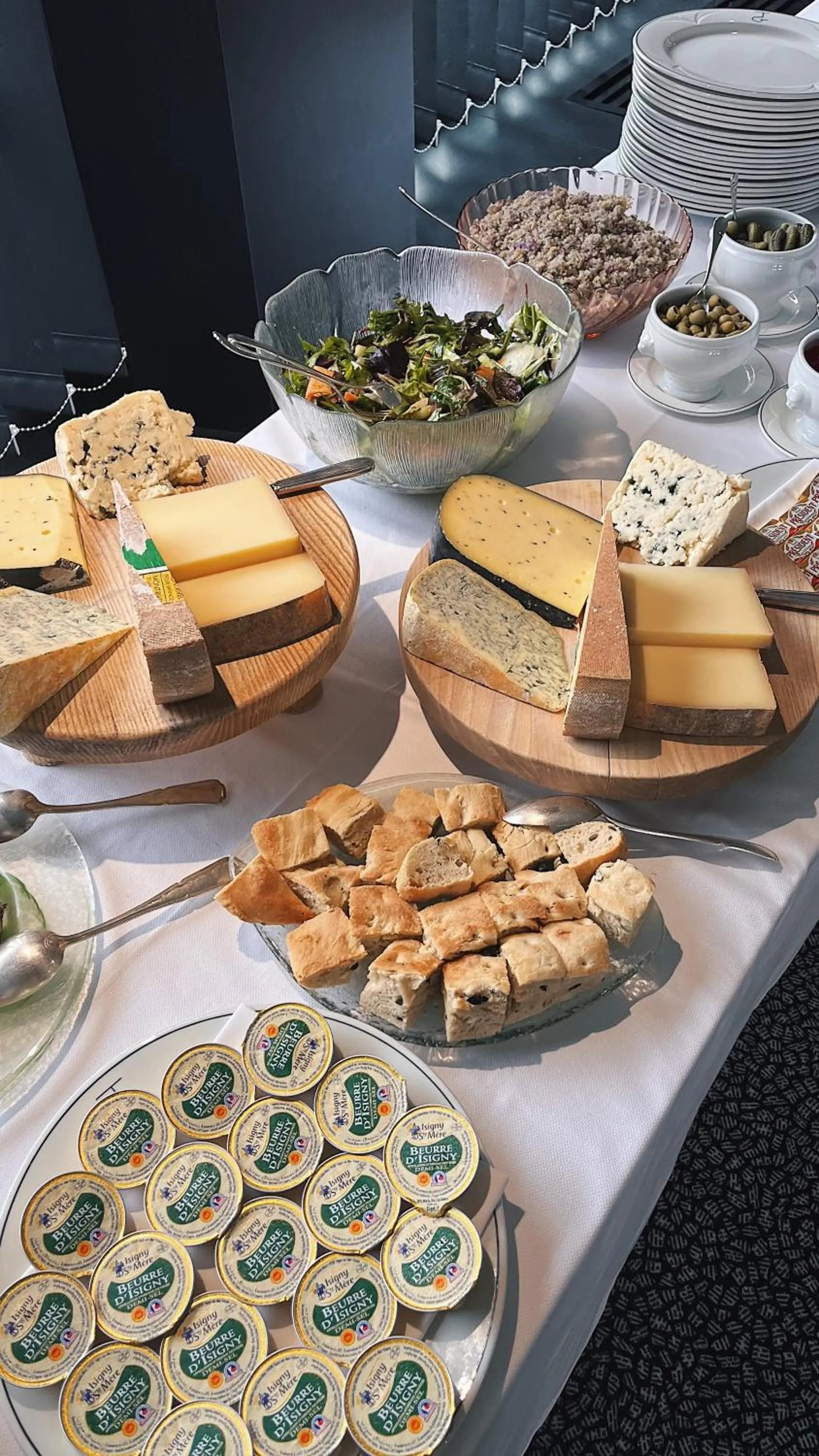 Restaurant/places to eat in Logis Hotel L'Embarcadère