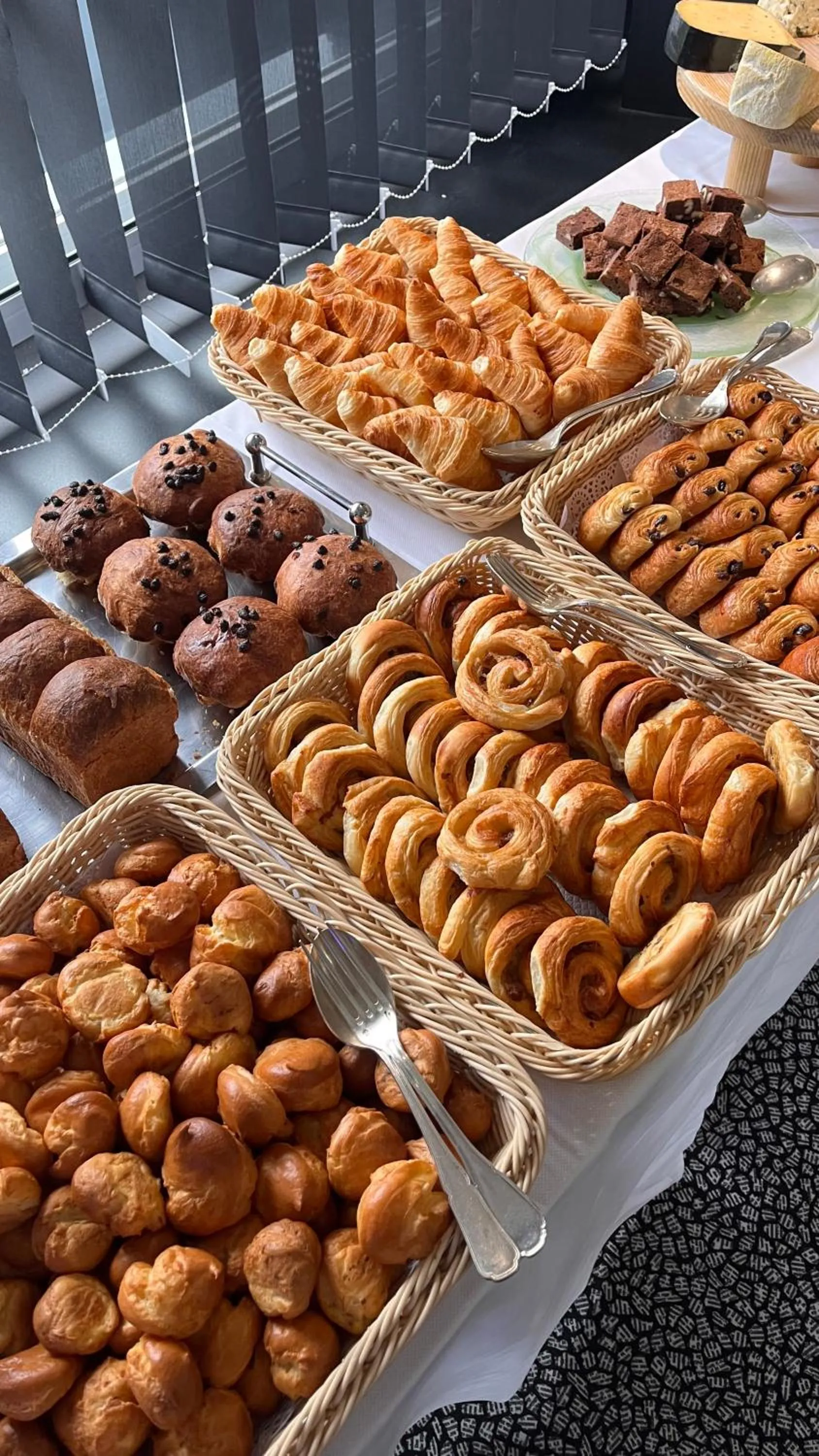 Restaurant/places to eat in Logis Hotel L'Embarcadère