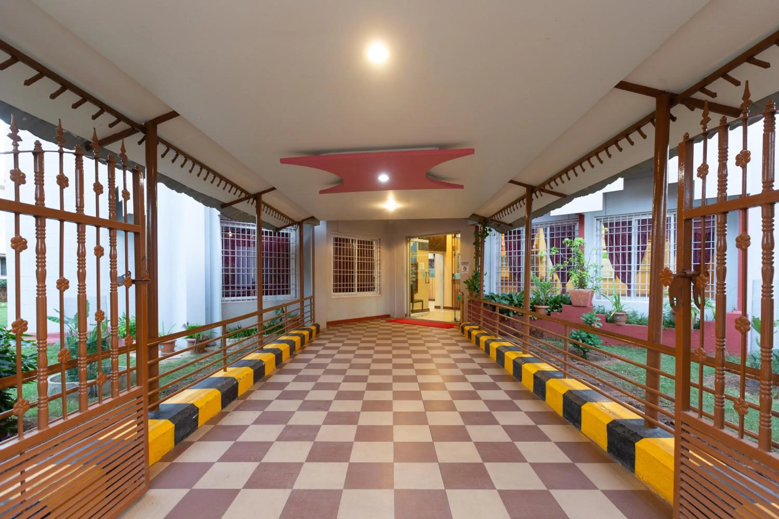 KSTDC Hotel Mayura Chalukya, Badami