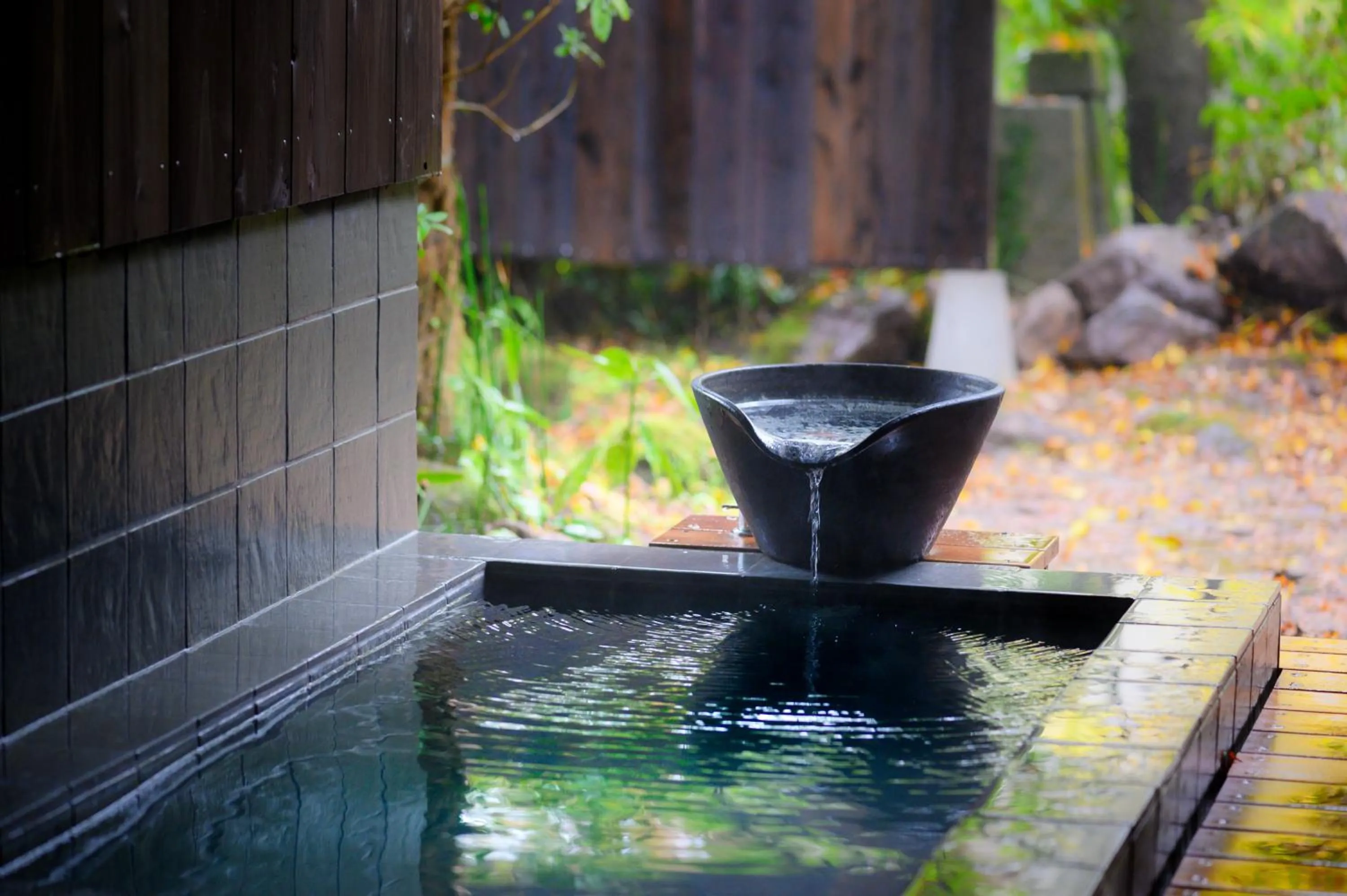 Hot Spring Bath in Matsuzakaya Honten
