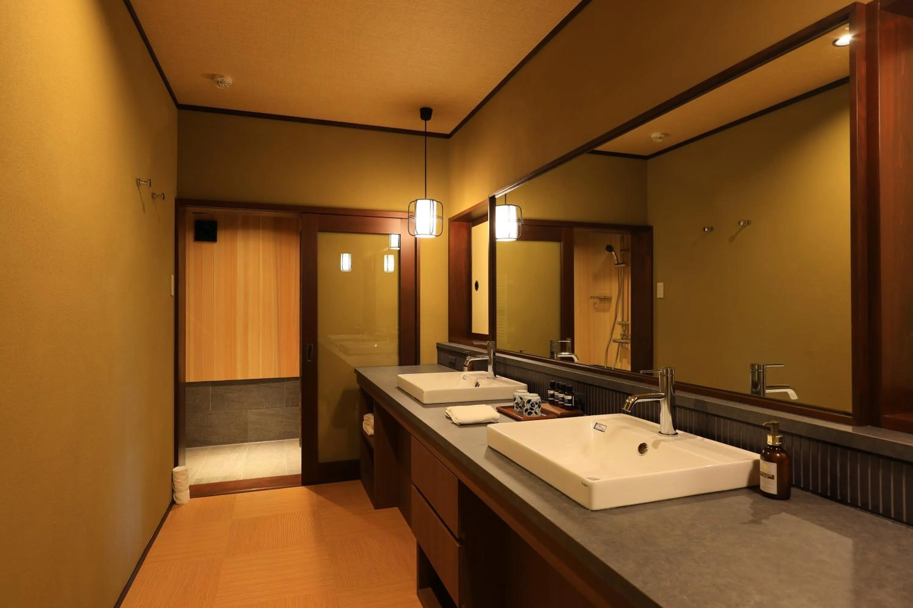 Bathroom in Matsuzakaya Honten