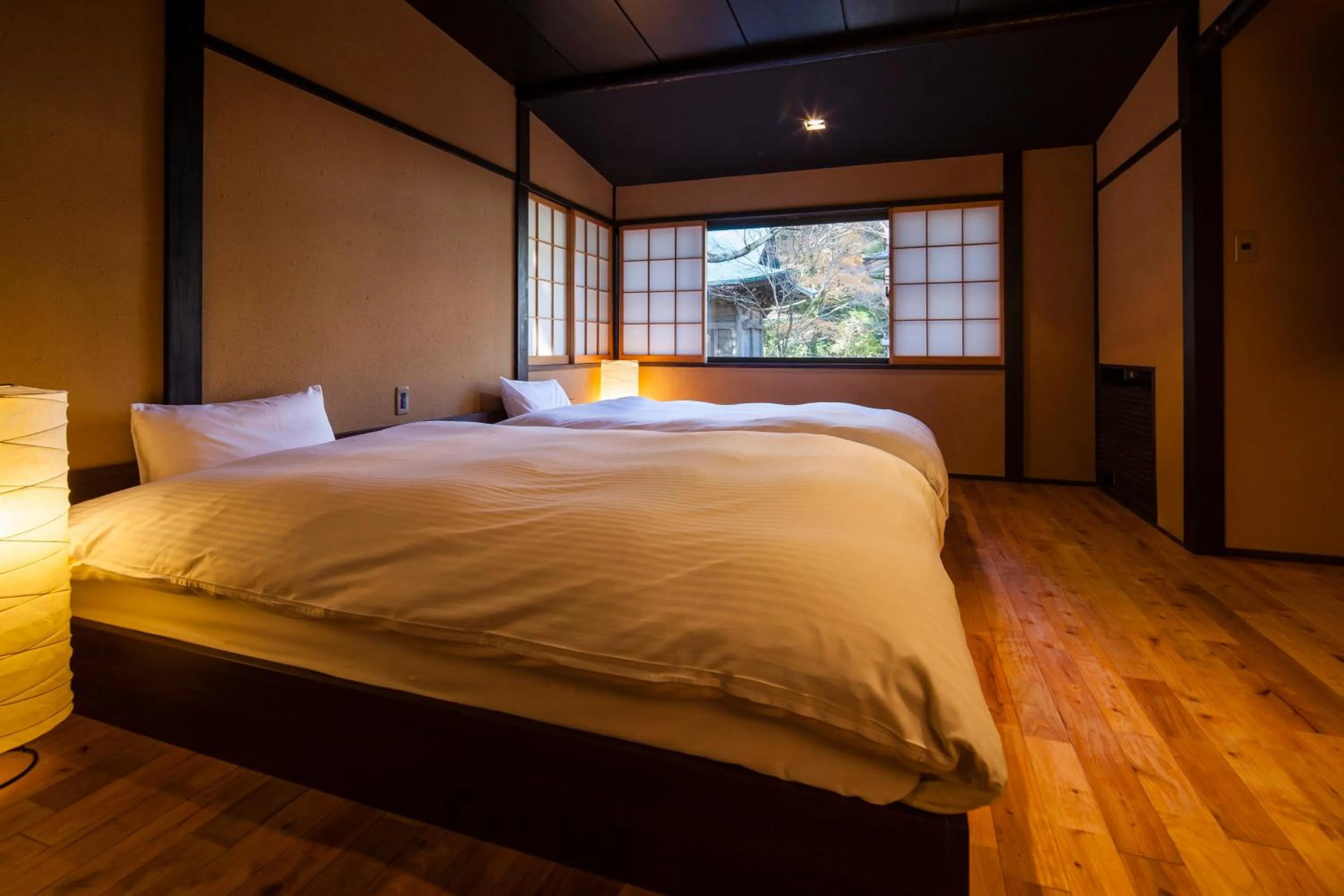 Bedroom, Bed in Matsuzakaya Honten