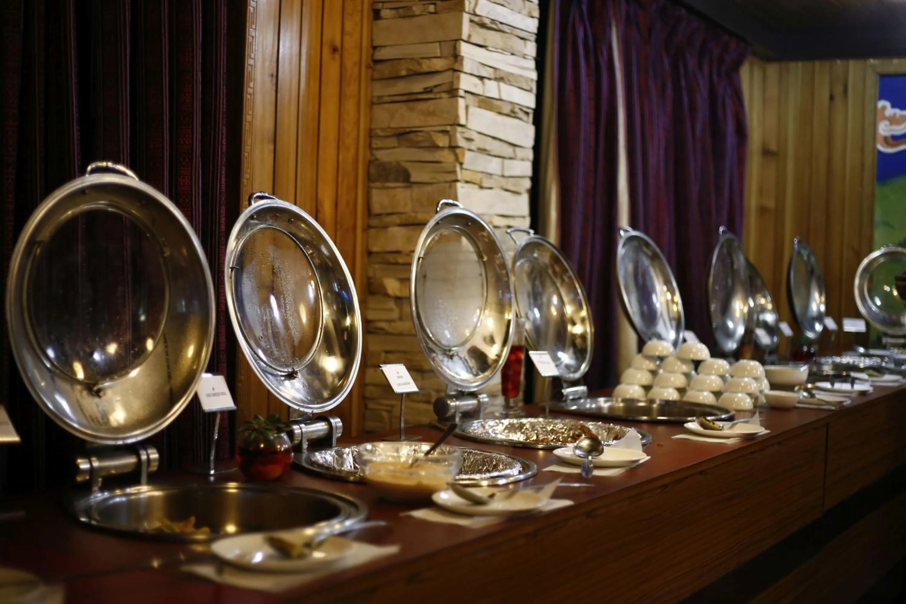 Breakfast in Yangthang Dzimkha Resort