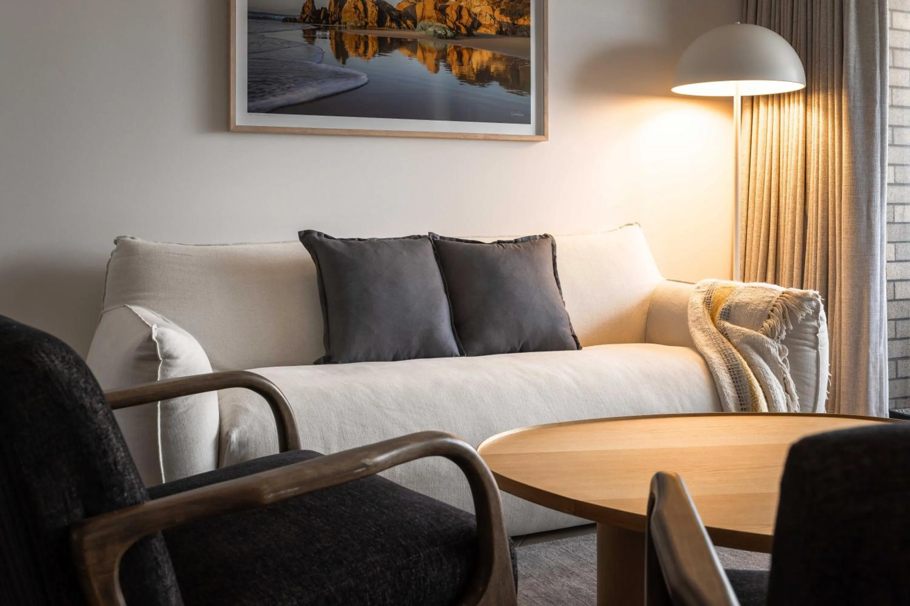 Living room in Bermagui Beach Hotel