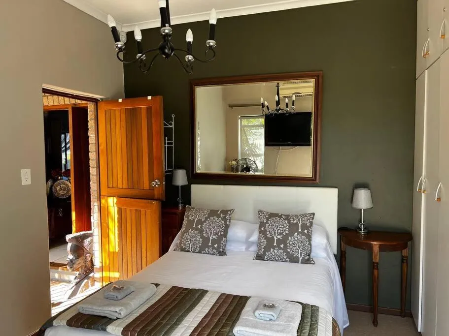 Bed in Wellington Country House