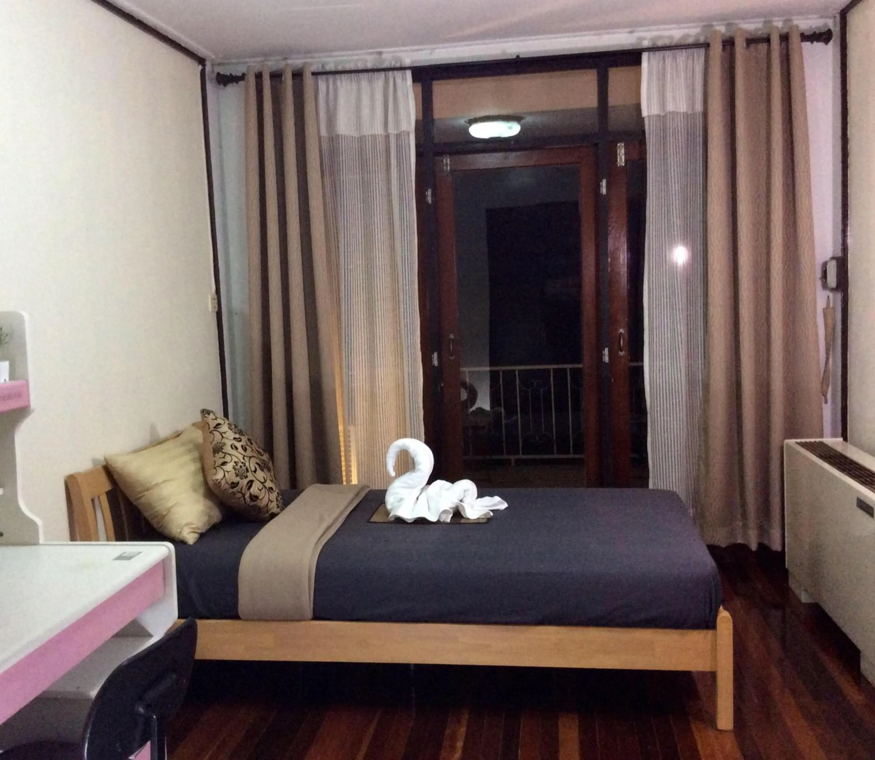 Bed in Naturbliss Resort Village