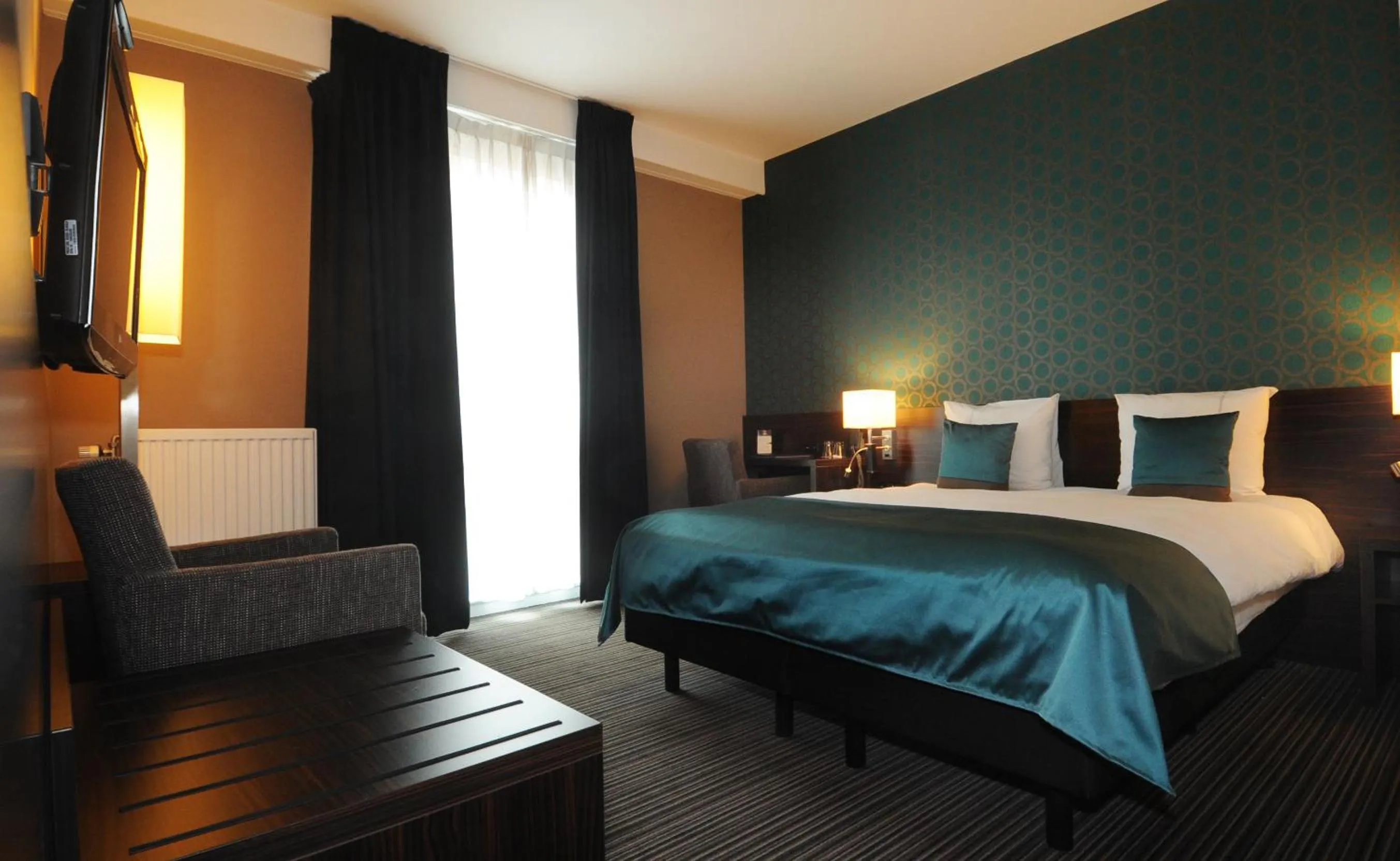 Photo of the whole room, Bed in Hotel Docklands Antwerpen