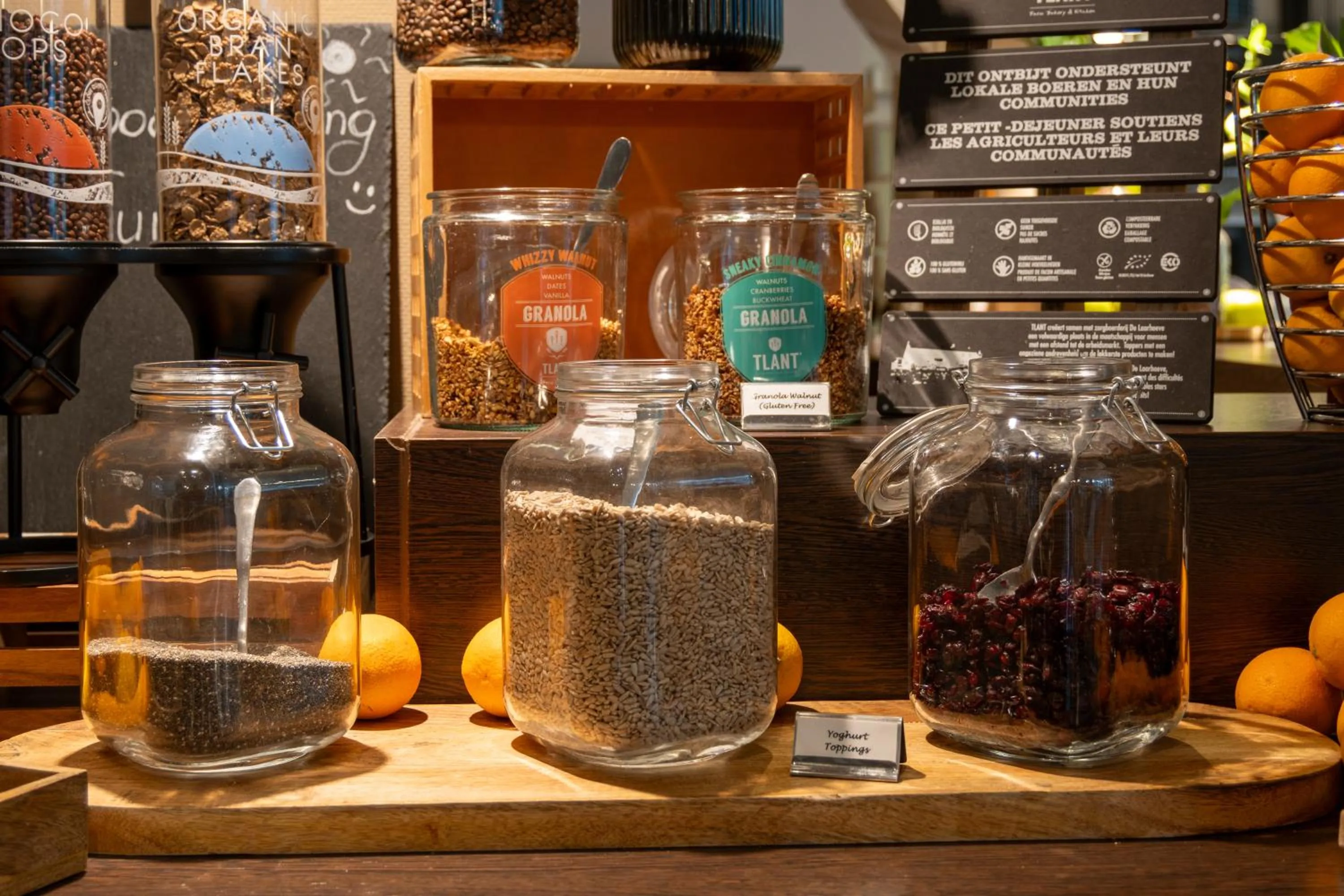 Food and drinks in Hotel Docklands Antwerpen