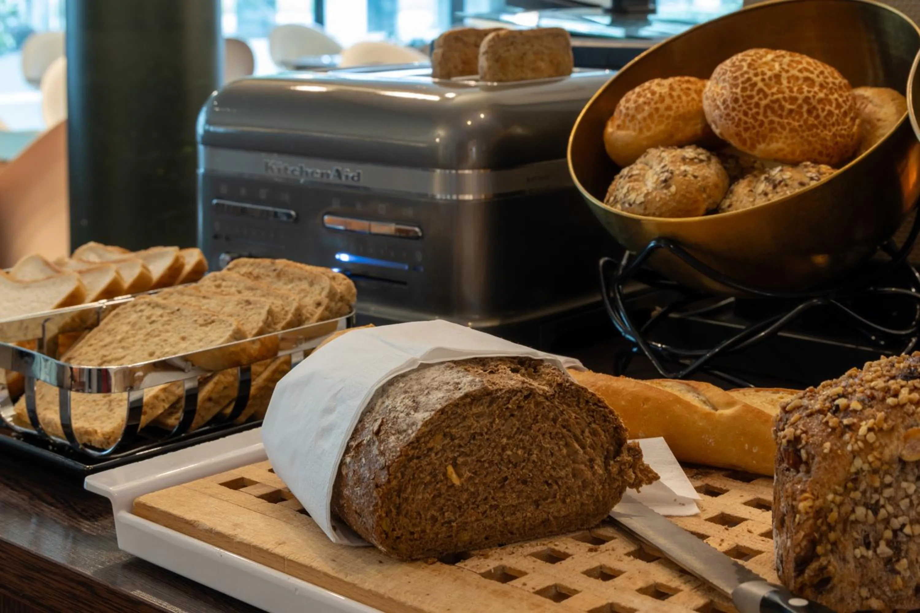 Food and drinks in Hotel Docklands Antwerpen