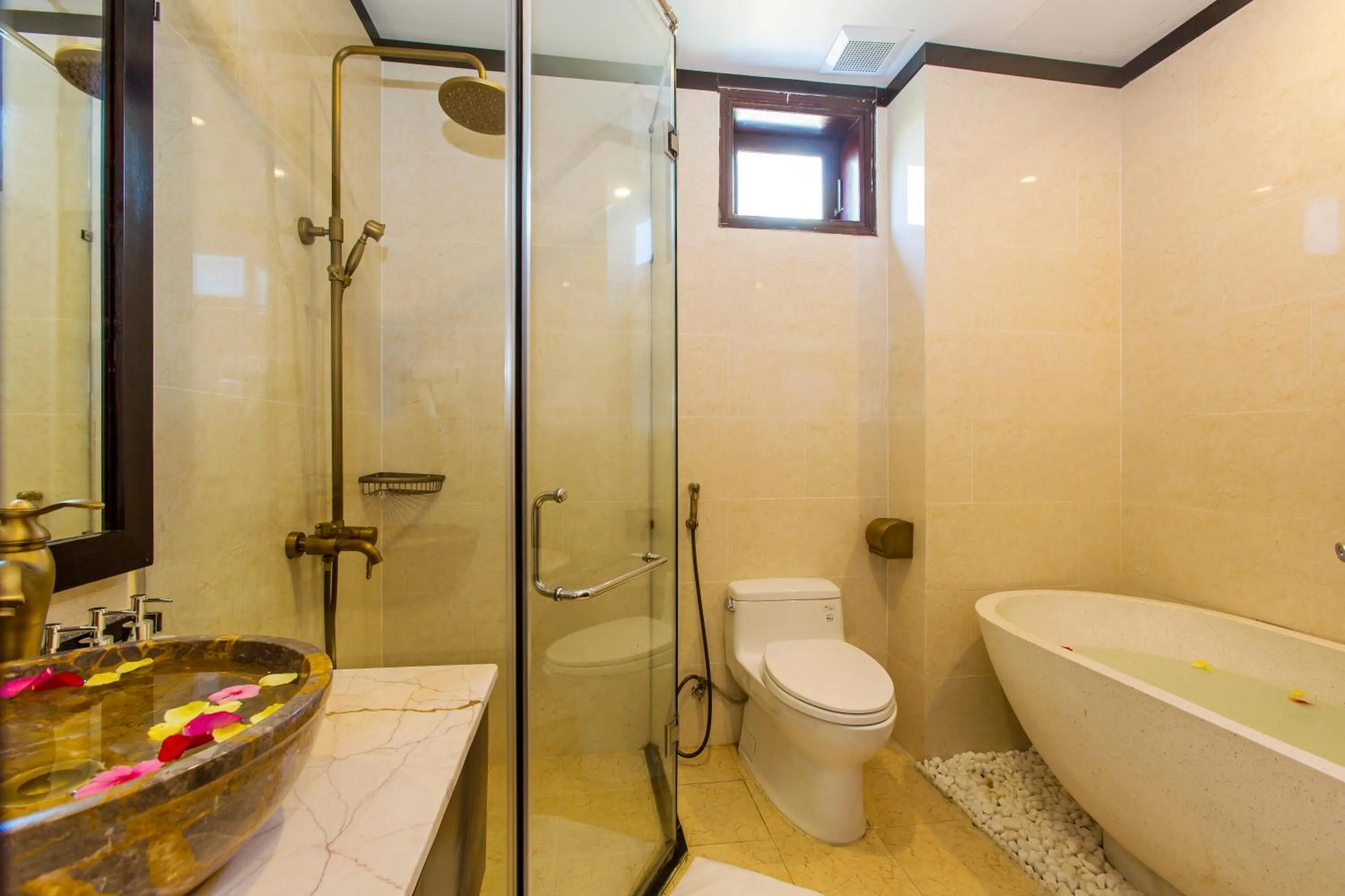 Toilet, Bathroom in Pearl River Hoi An Hotel & Spa