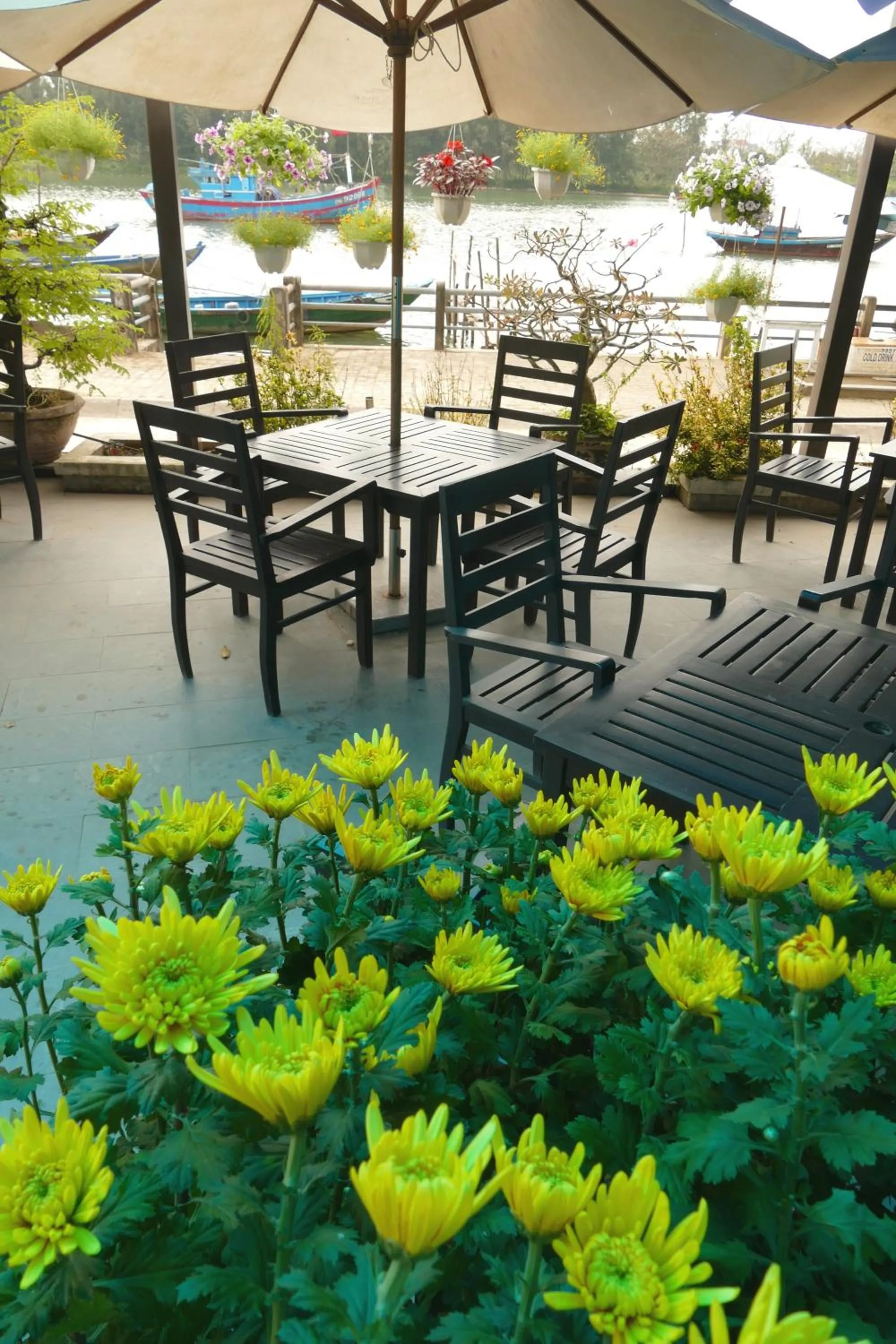 Restaurant/places to eat in Pearl River Hoi An Hotel & Spa