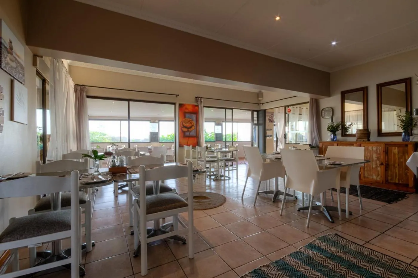 Restaurant/places to eat in The Ridge Guesthouse