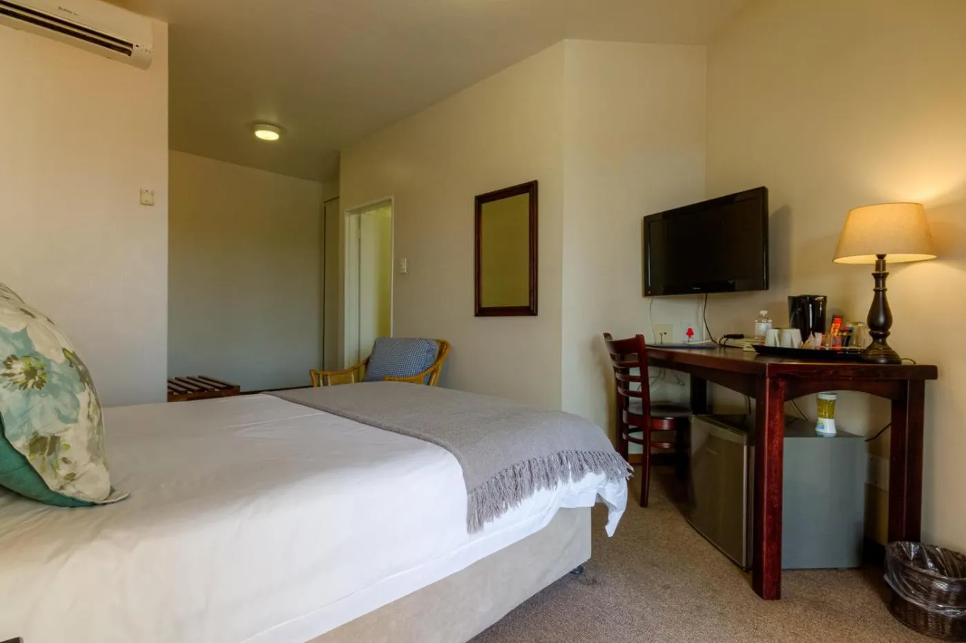 Bed in The Ridge Guesthouse