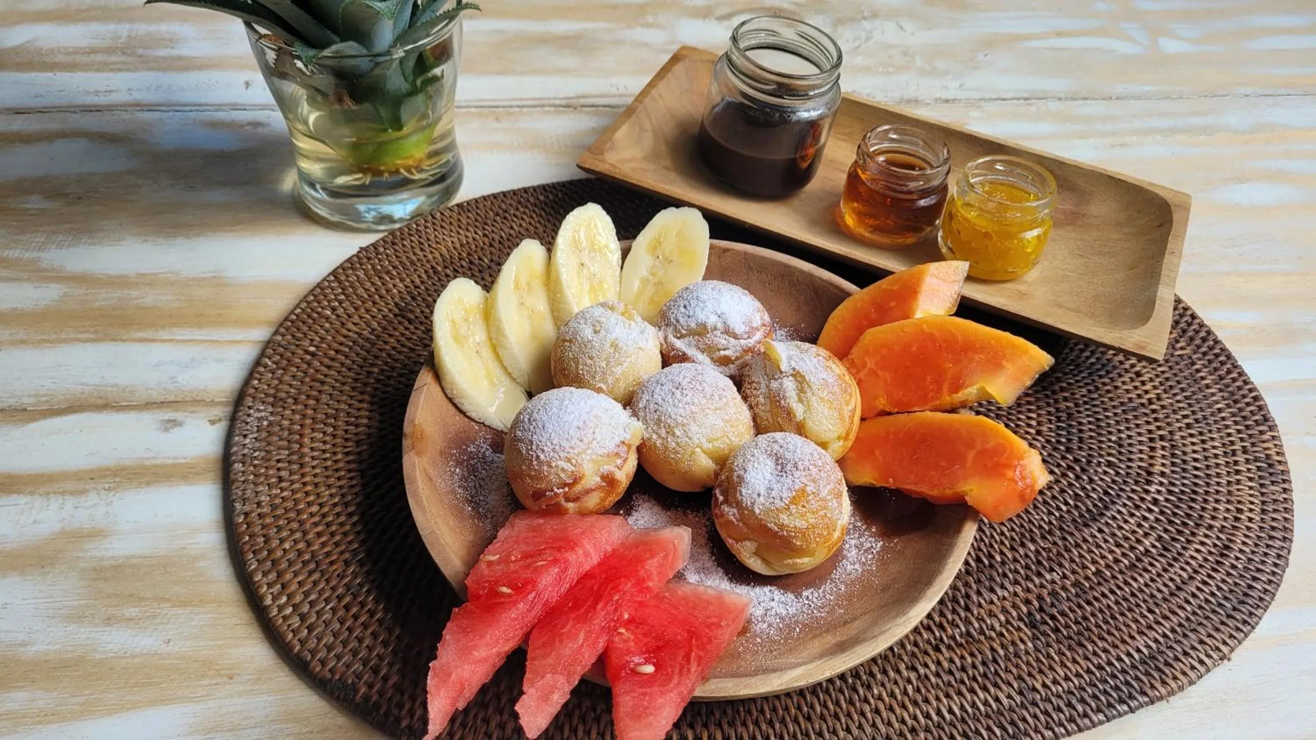 Breakfast in Gili Matiki